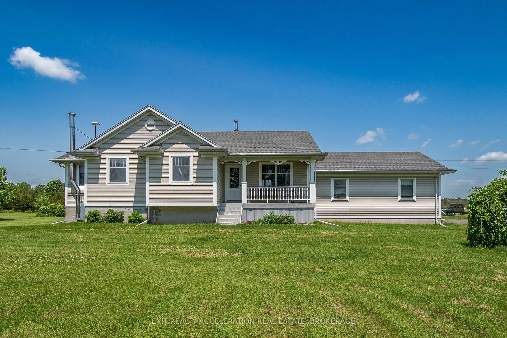 Photo 1 of 1633 Lazier Road, Tyendinaga, Tyendinaga Township — HOMEH
