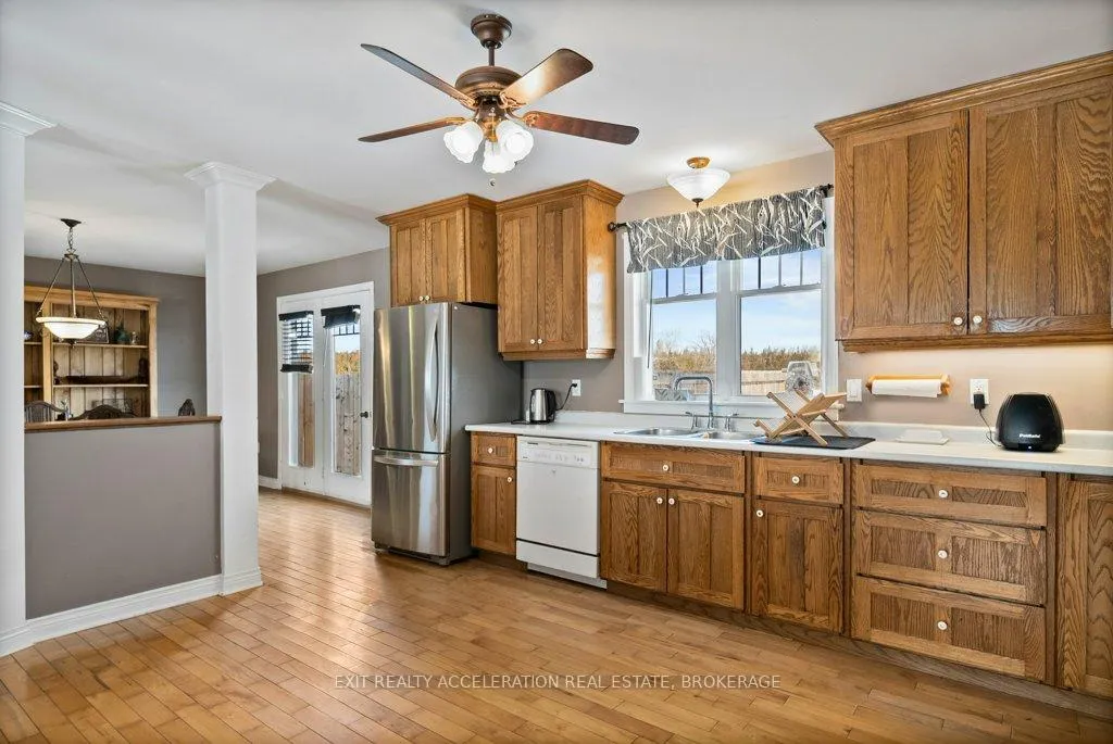 Photo 13 of 1633 Lazier Road, Tyendinaga, Tyendinaga Township — HOMEH