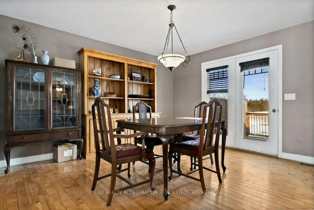 Photo 16 of 1633 Lazier Road, Tyendinaga, Tyendinaga Township — HOMEH