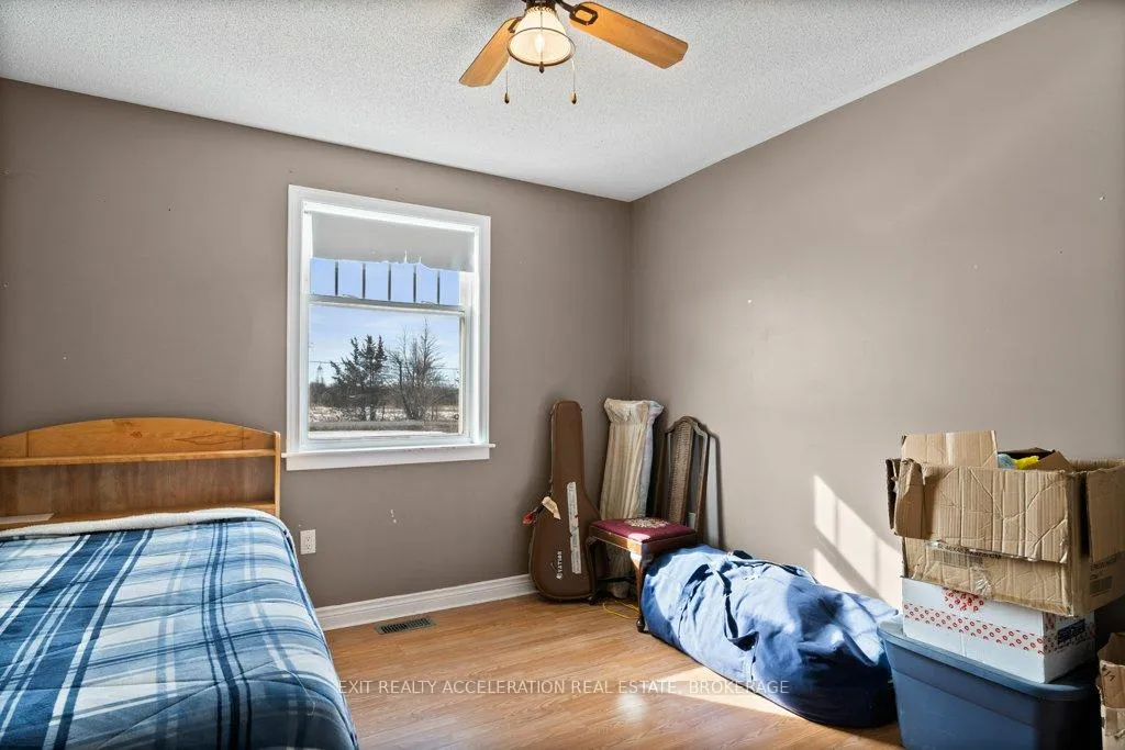 Photo 21 of 1633 Lazier Road, Tyendinaga, Tyendinaga Township — HOMEH