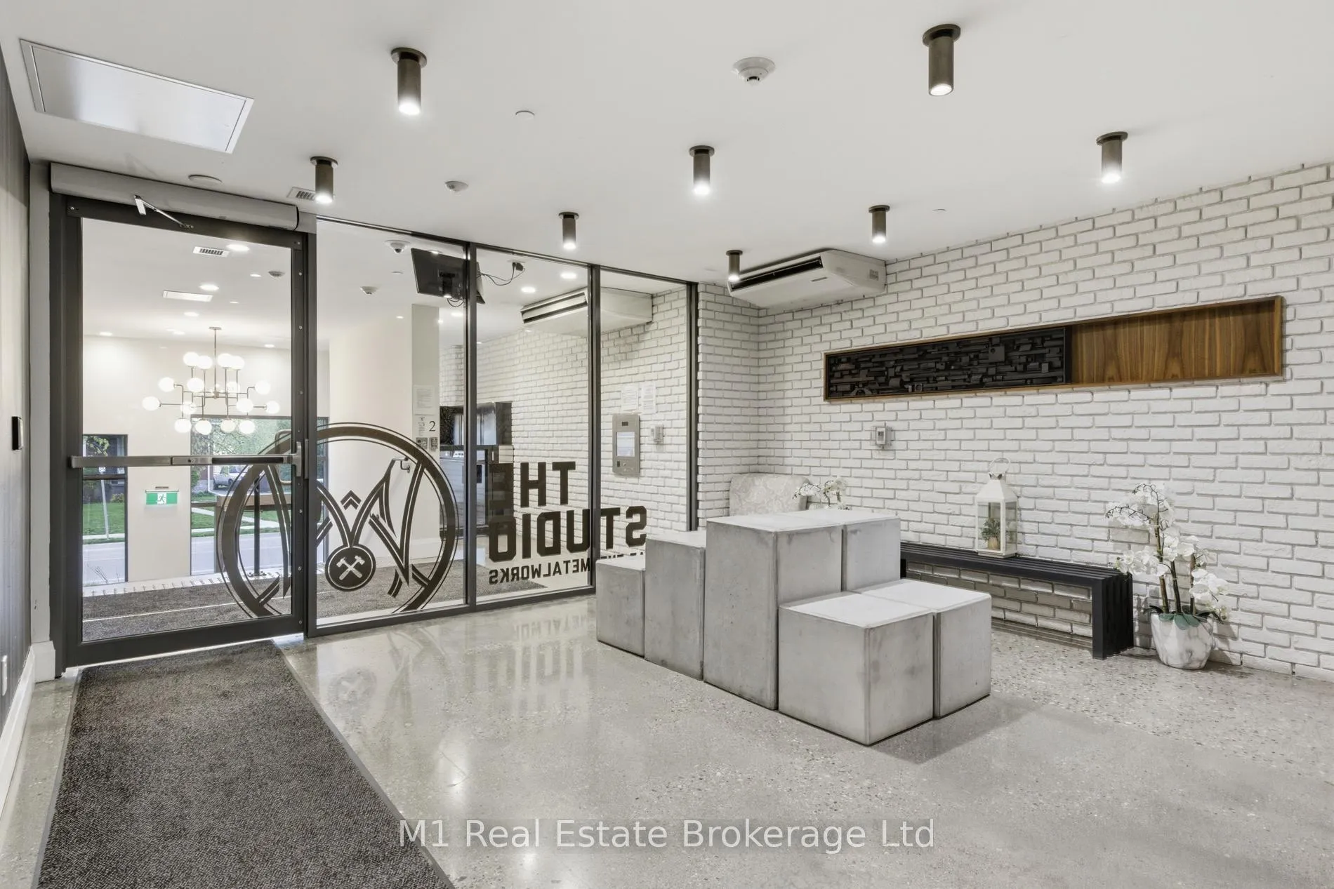 Photo 4 of Unit 705, 63 Arthur Street S, Guelph, St. Patrick's Ward — HOMEH