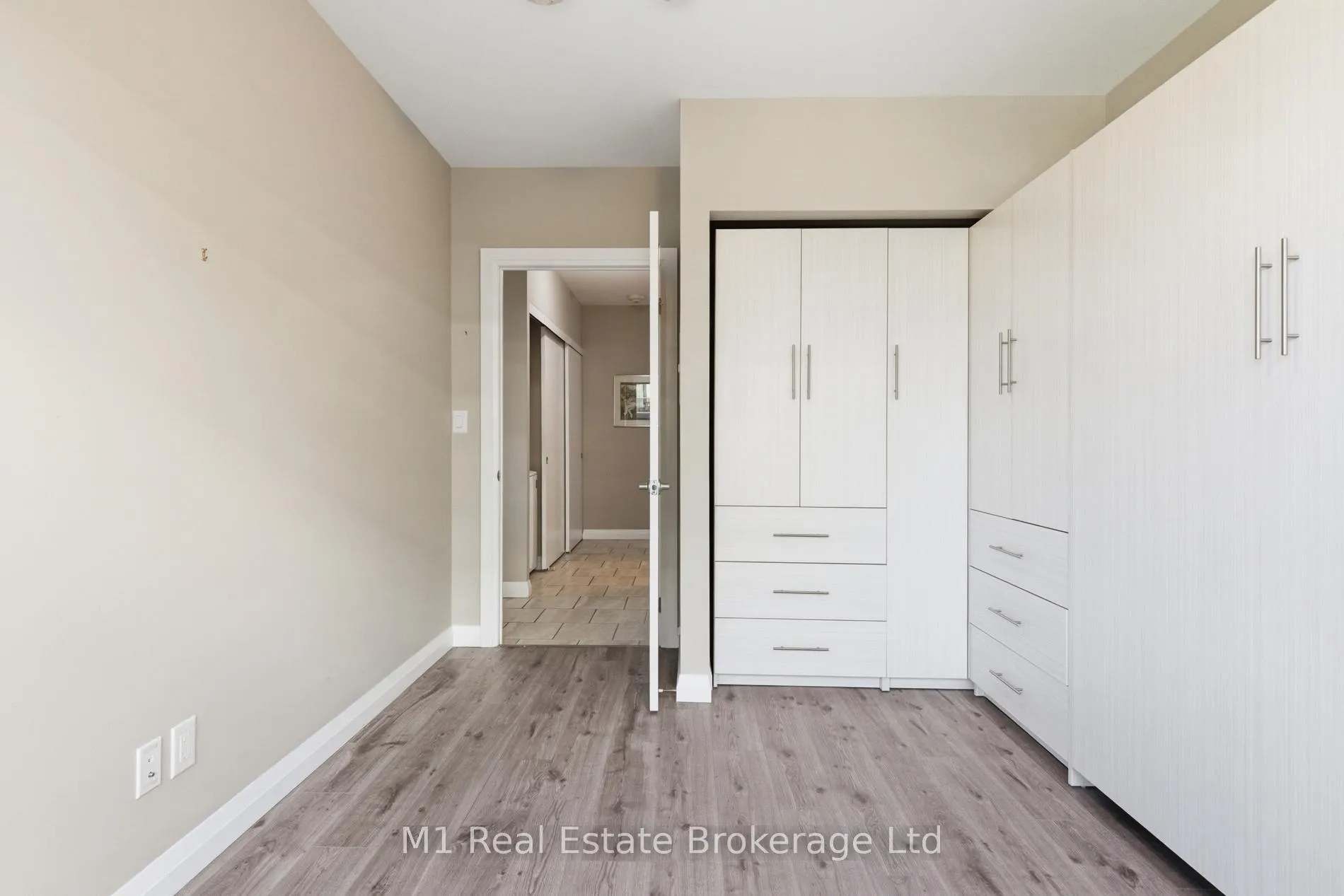 Photo 21 of Unit 705, 63 Arthur Street S, Guelph, St. Patrick's Ward — HOMEH