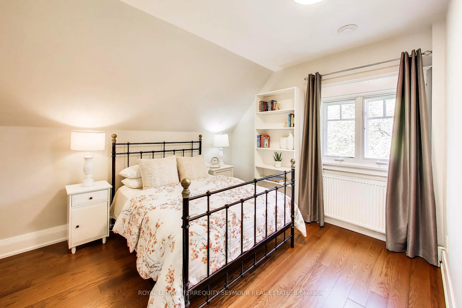 Photo 28 of 14 Wilfrid Avenue, Toronto, Mount Pleasant West — HOMEH