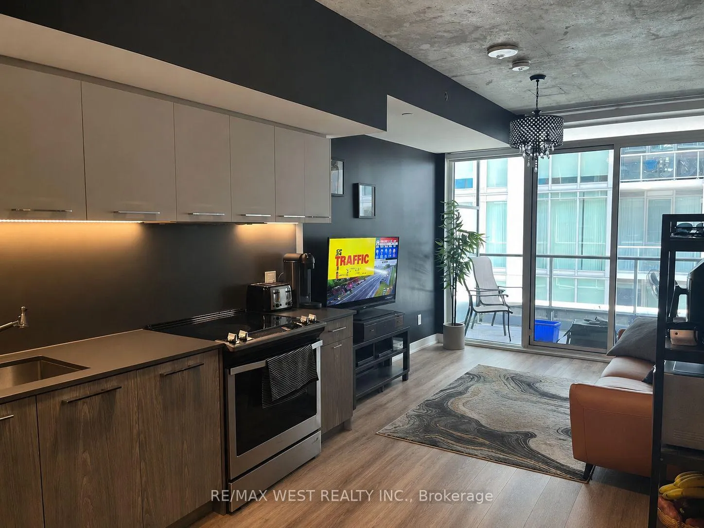 Photo 2 of Unit 607, 30 Baseball Place, Toronto, South Riverdale — HOMEH