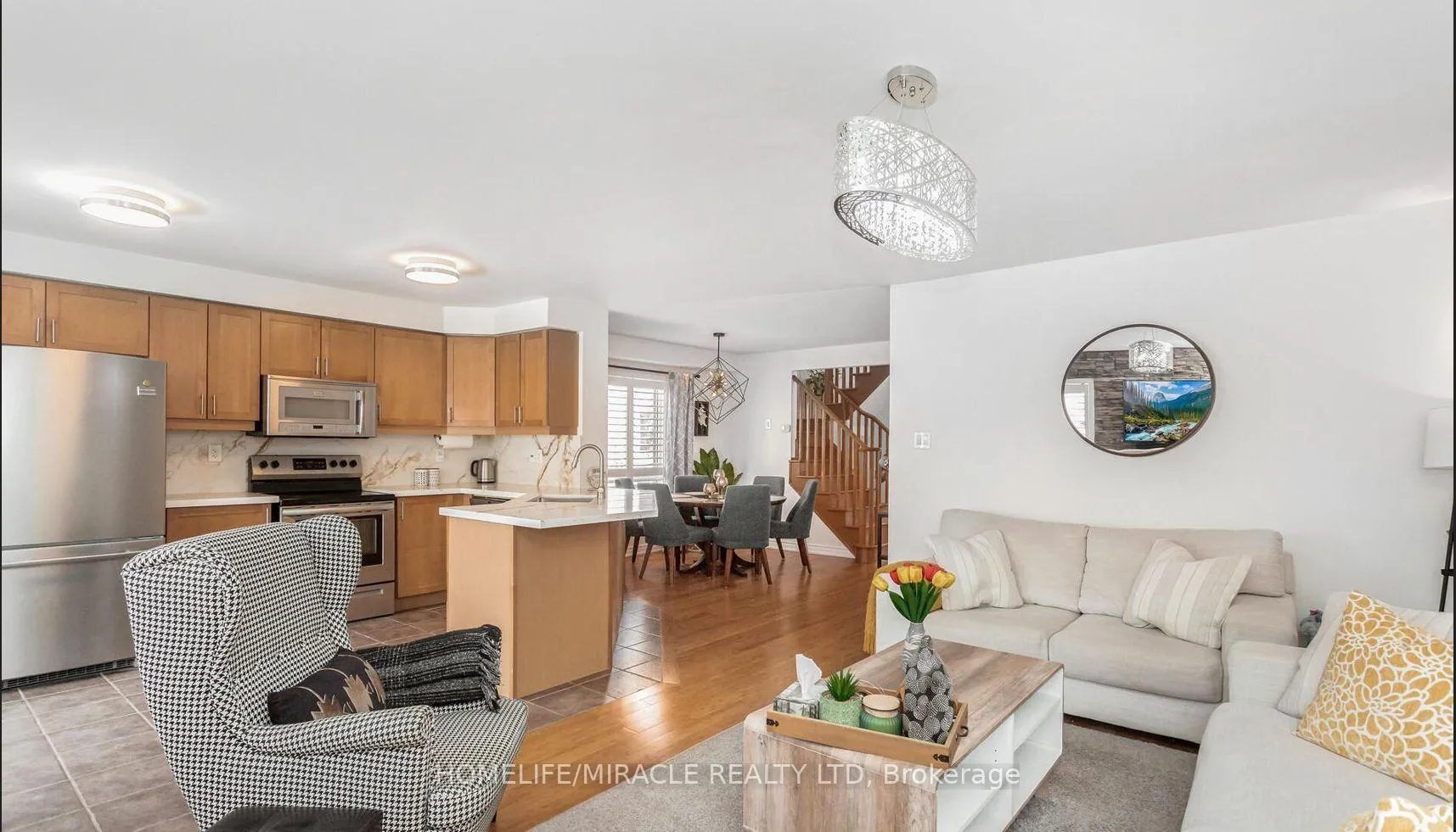 Photo 9 of 795 Howden Crescent, Milton, Coates — HOMEH