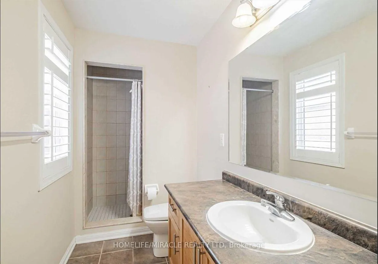 Photo 18 of 795 Howden Crescent, Milton, Coates — HOMEH