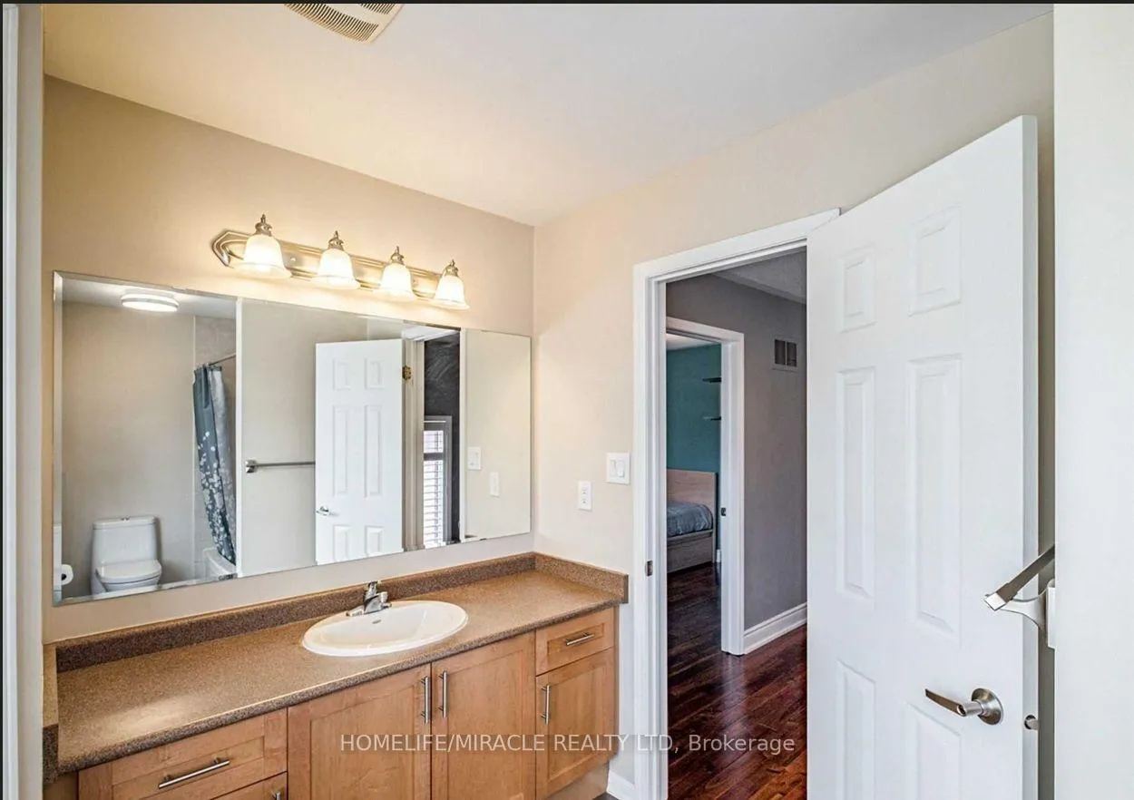 Photo 21 of 795 Howden Crescent, Milton, Coates — HOMEH