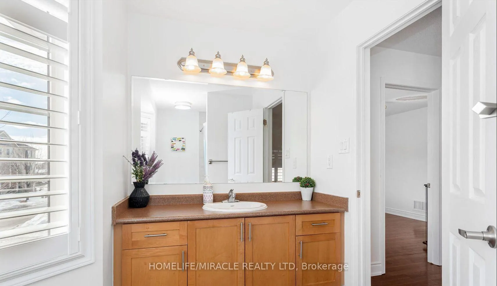 Photo 22 of 795 Howden Crescent, Milton, Coates — HOMEH