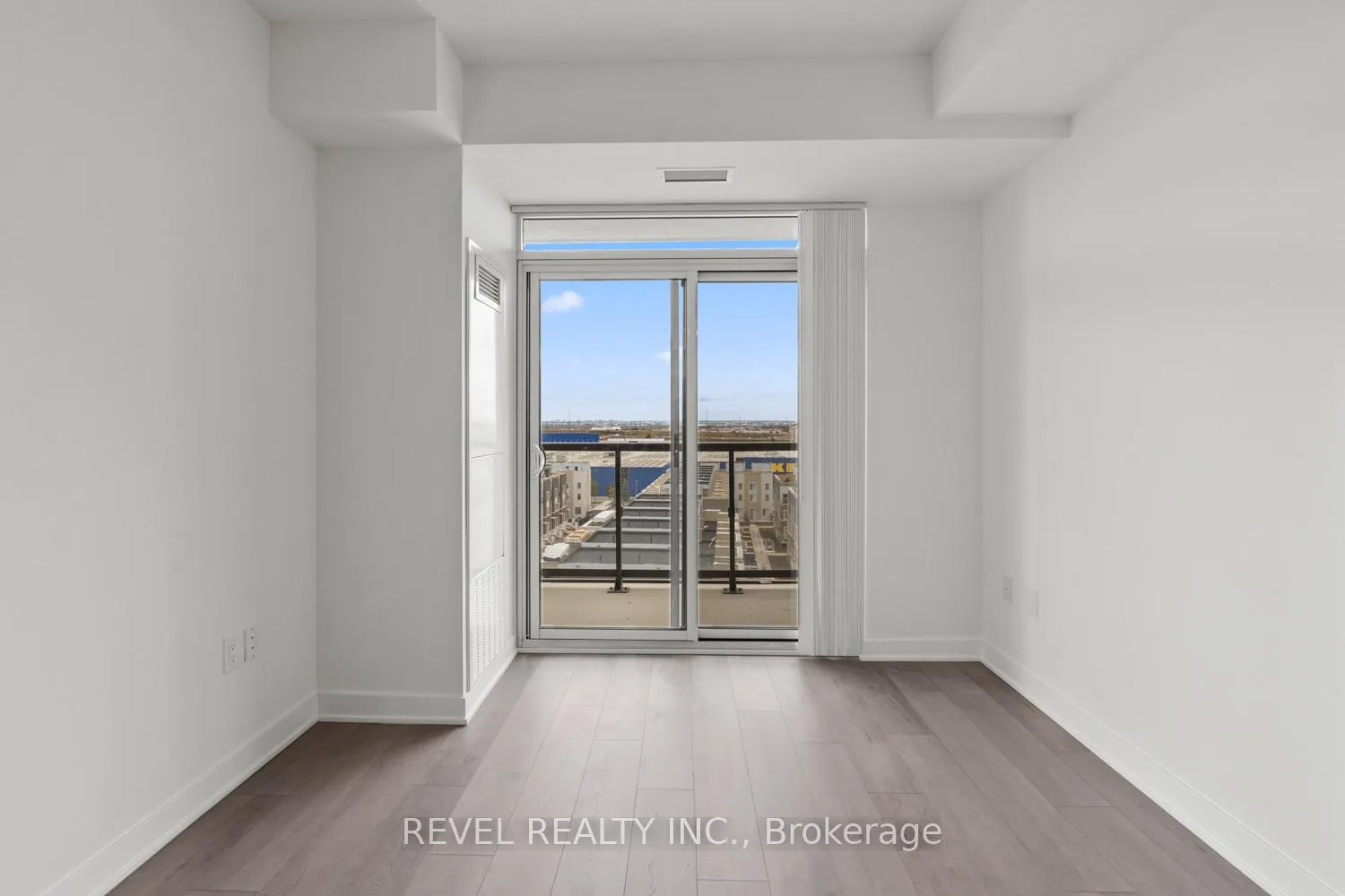 Photo 20 of Unit 720, 60 Honeycrisp Crescent, Vaughan, Vaughan Corporate Centre — HOMEH