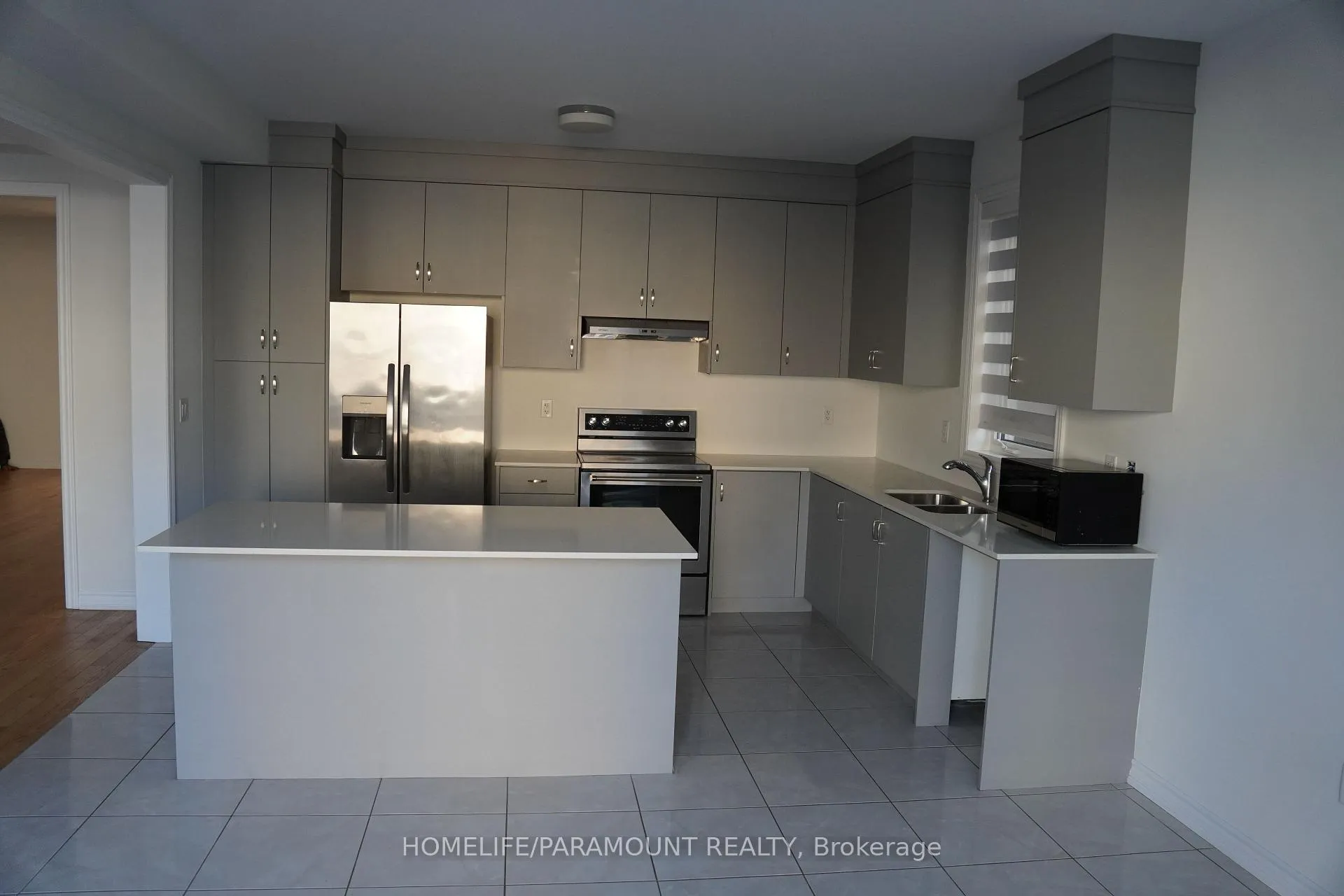 Photo 10 of 5 Dolomite Drive, Brampton, Bram East — HOMEH