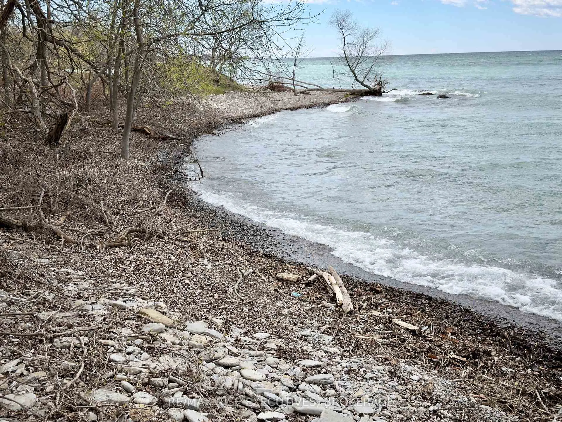 Photo 2 of 28 Easy Lane, Frontenac Islands, The Islands — HOMEH