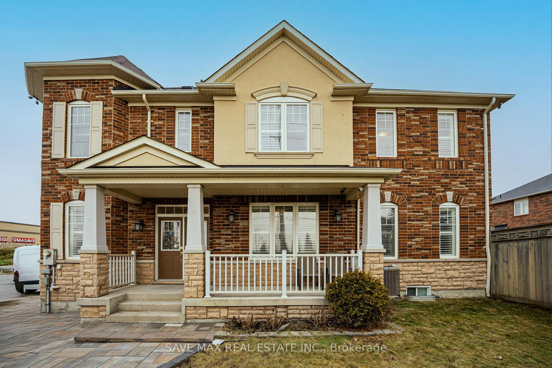 Photo 1 of Unit Upper, 198 Gardenbrooke Trail, Brampton, Bram East — HOMEH