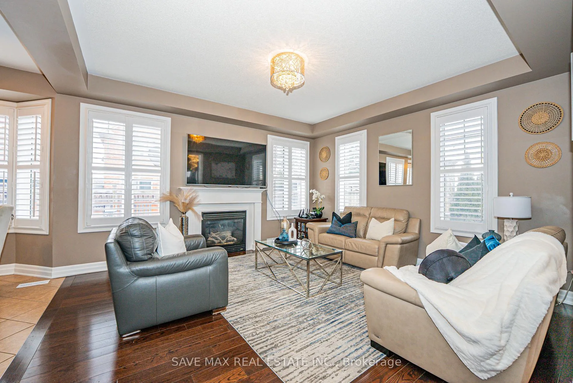 Photo 13 of Unit Upper, 198 Gardenbrooke Trail, Brampton, Bram East — HOMEH