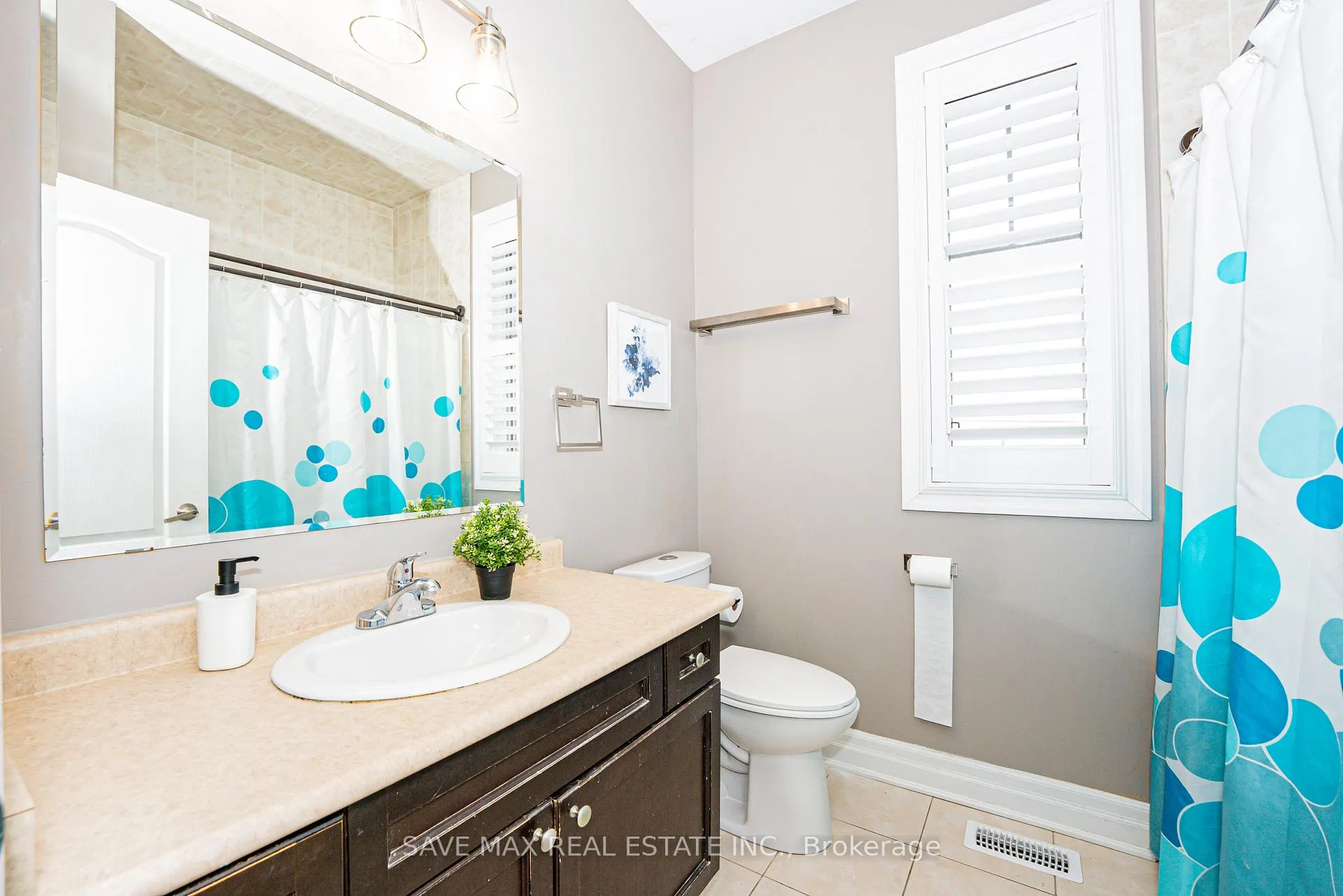 Photo 34 of Unit Upper, 198 Gardenbrooke Trail, Brampton, Bram East — HOMEH