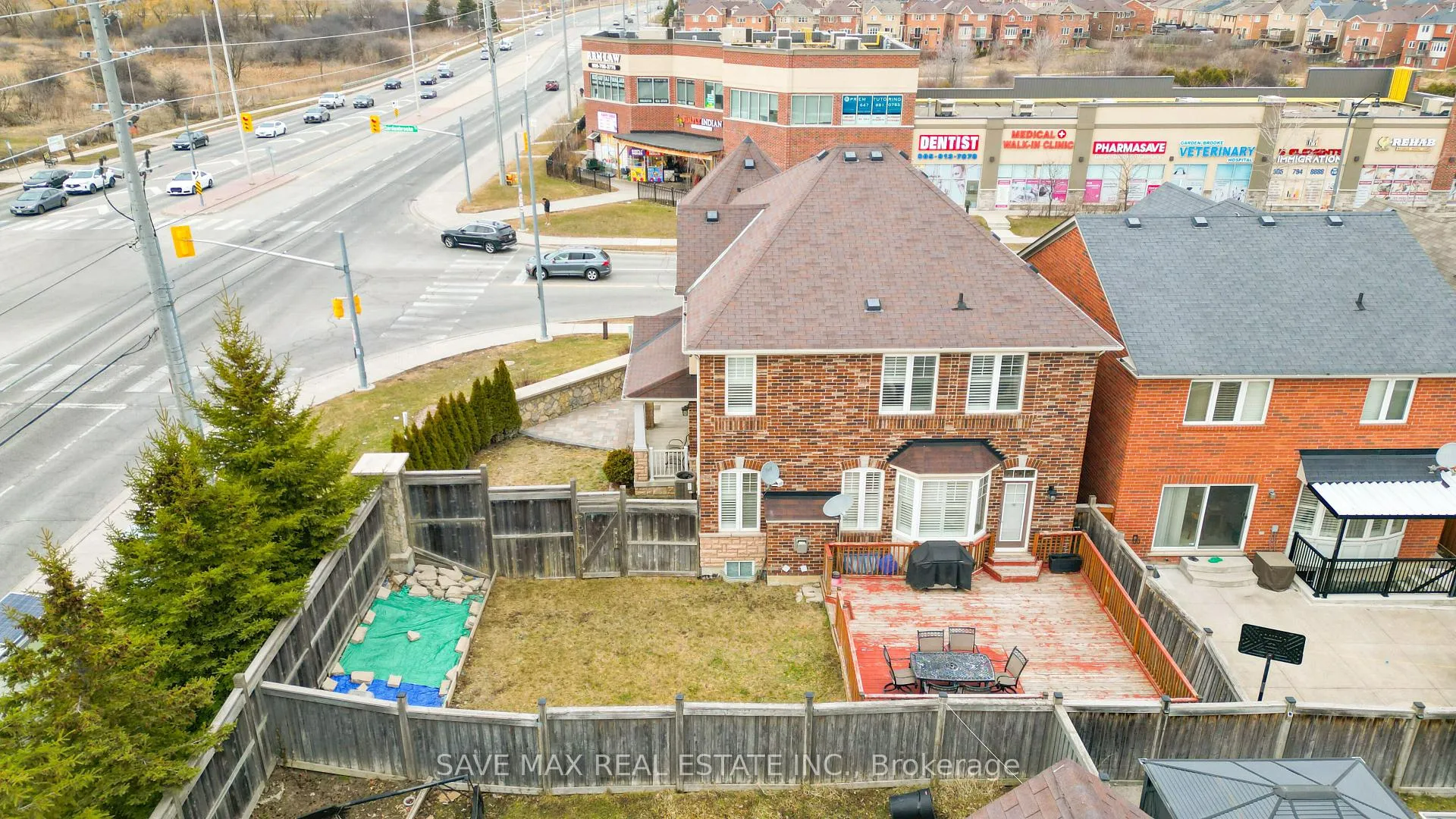 Photo 37 of Unit Upper, 198 Gardenbrooke Trail, Brampton, Bram East — HOMEH