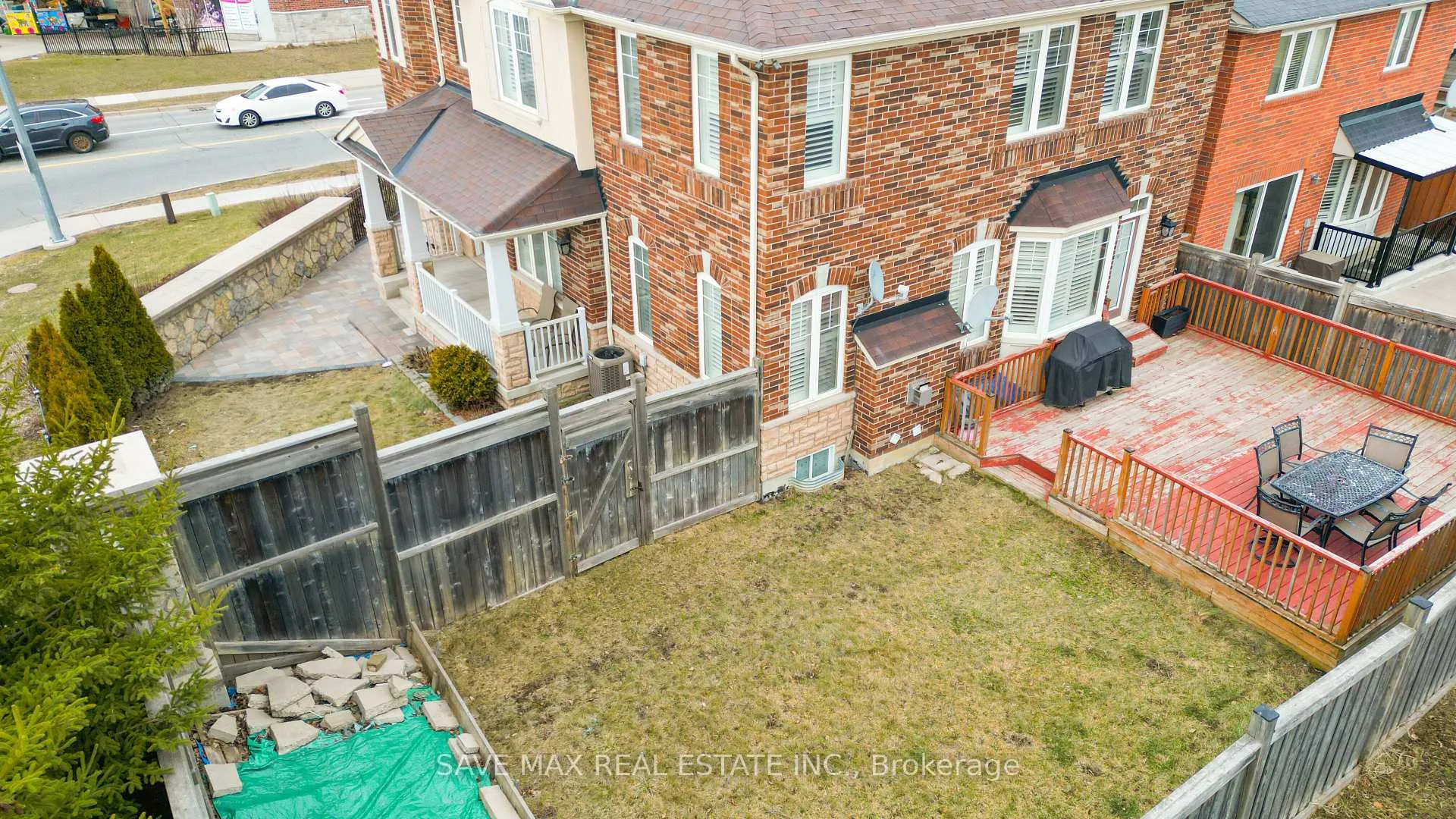 Photo 38 of Unit Upper, 198 Gardenbrooke Trail, Brampton, Bram East — HOMEH