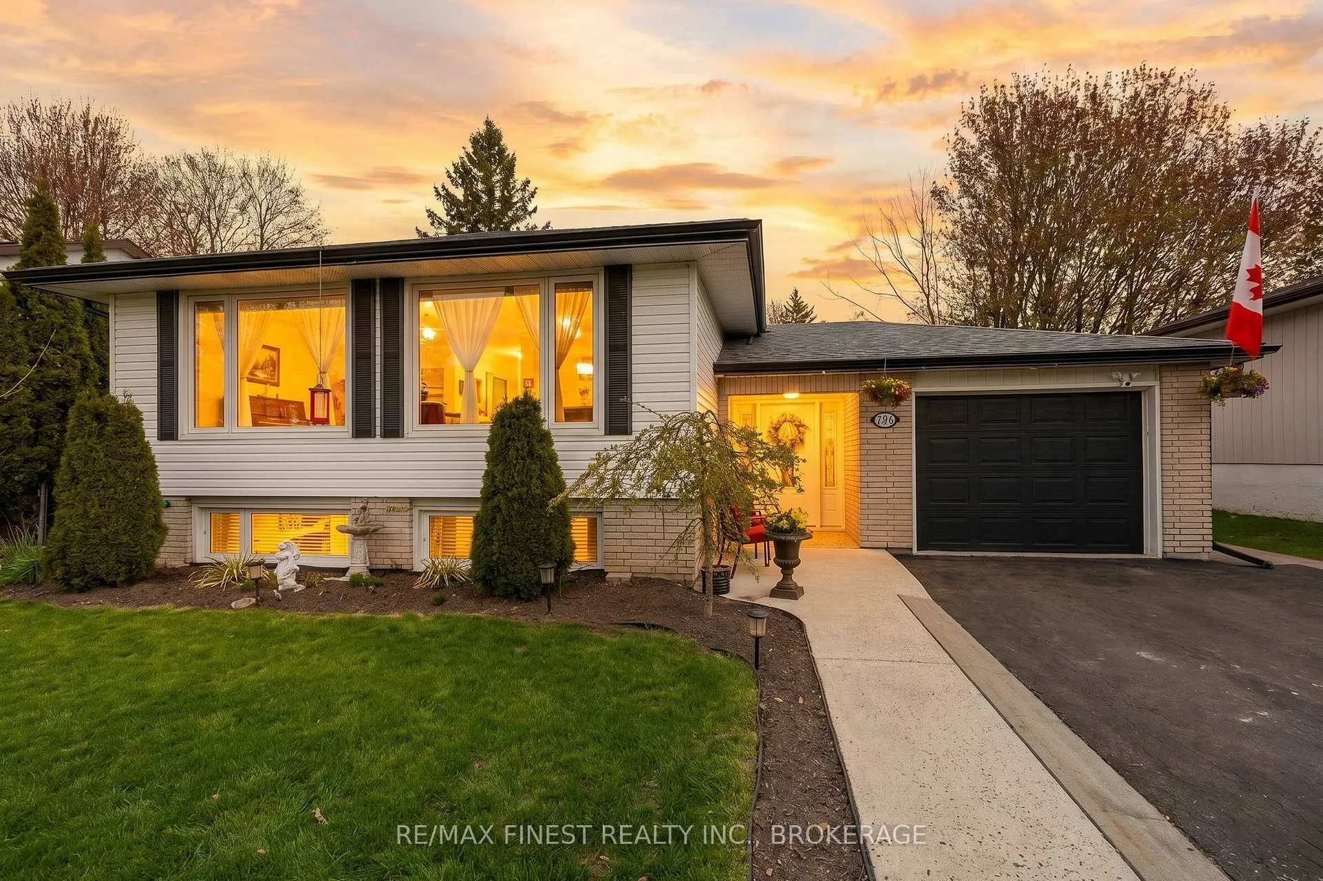 Photo 1 of 790 High Gate Park Drive, Kingston, South of Taylor-Kidd Blvd — HOMEH