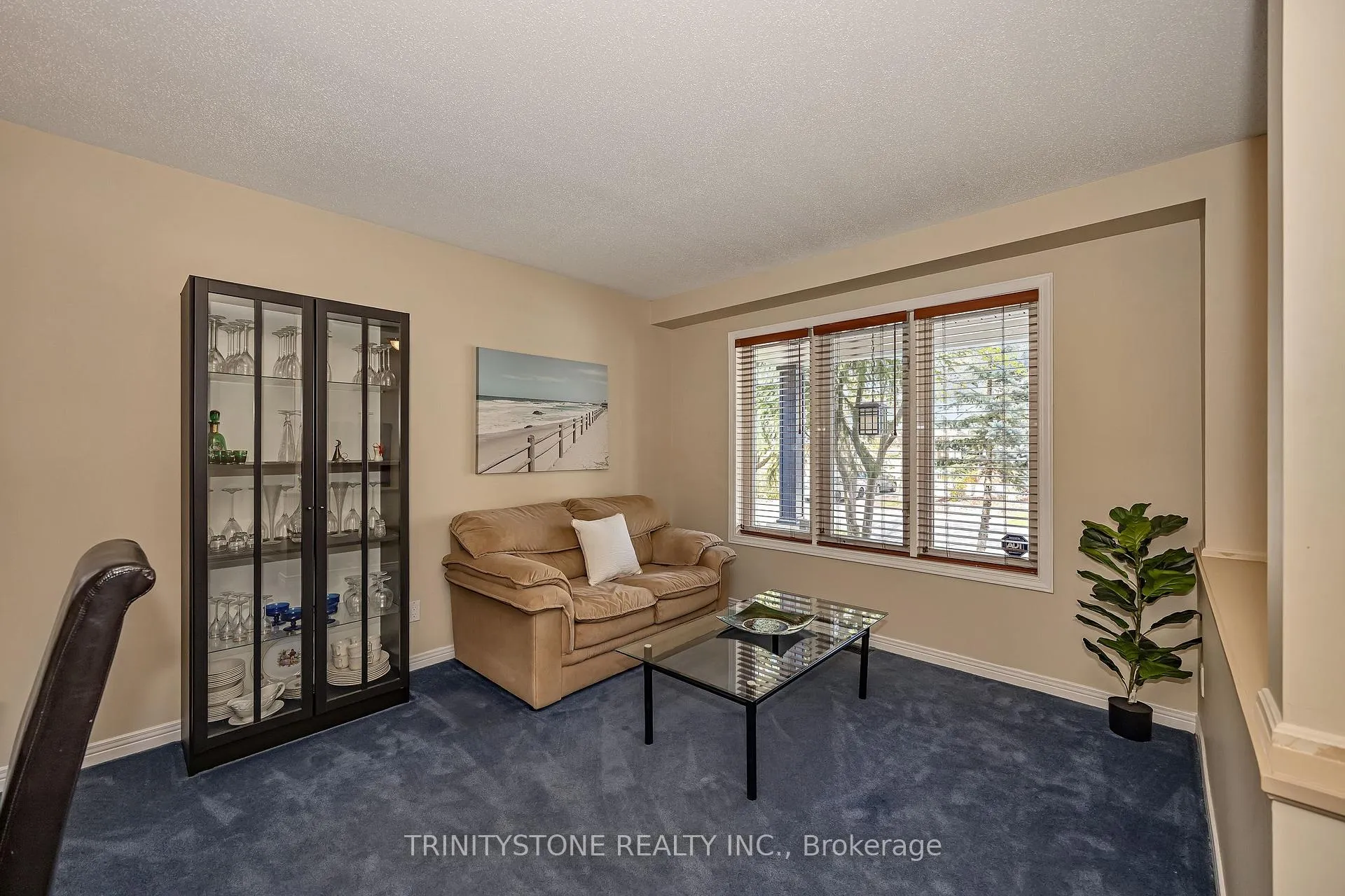 Photo 7 of 20 Birkendale Drive, Ottawa, Kanata - Beaverbrook — HOMEH