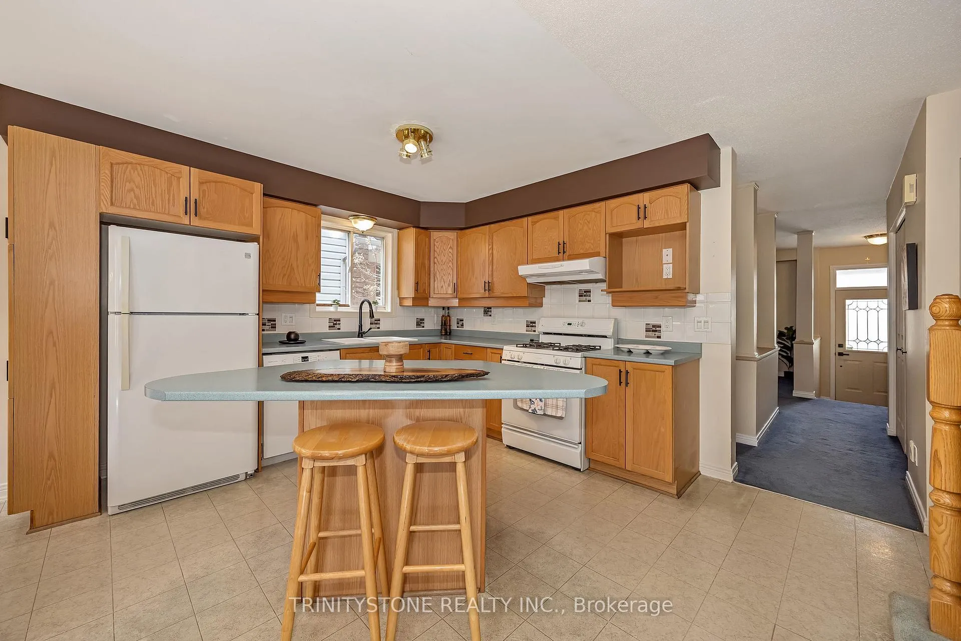 Photo 12 of 20 Birkendale Drive, Ottawa, Kanata - Beaverbrook — HOMEH