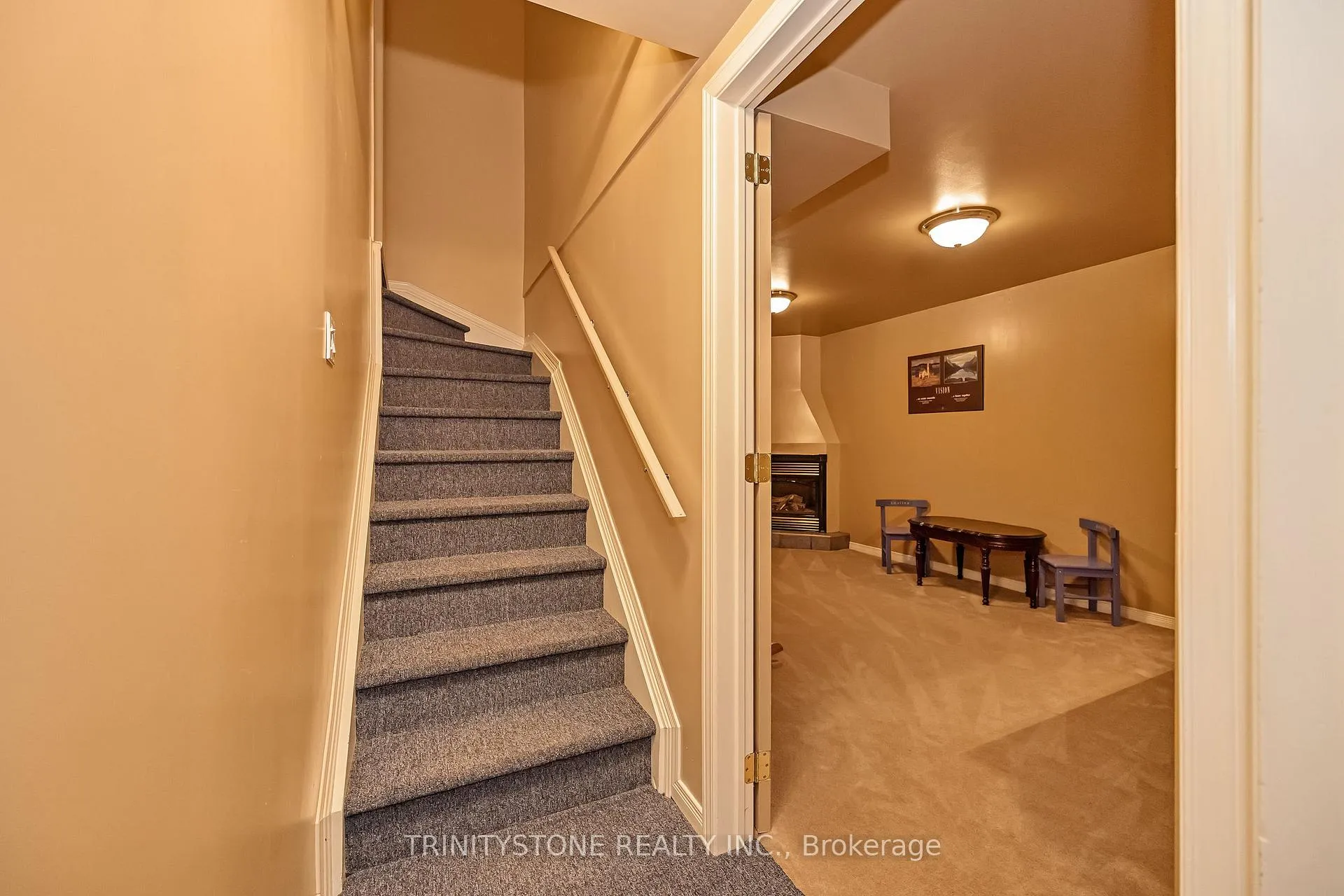 Photo 37 of 20 Birkendale Drive, Ottawa, Kanata - Beaverbrook — HOMEH