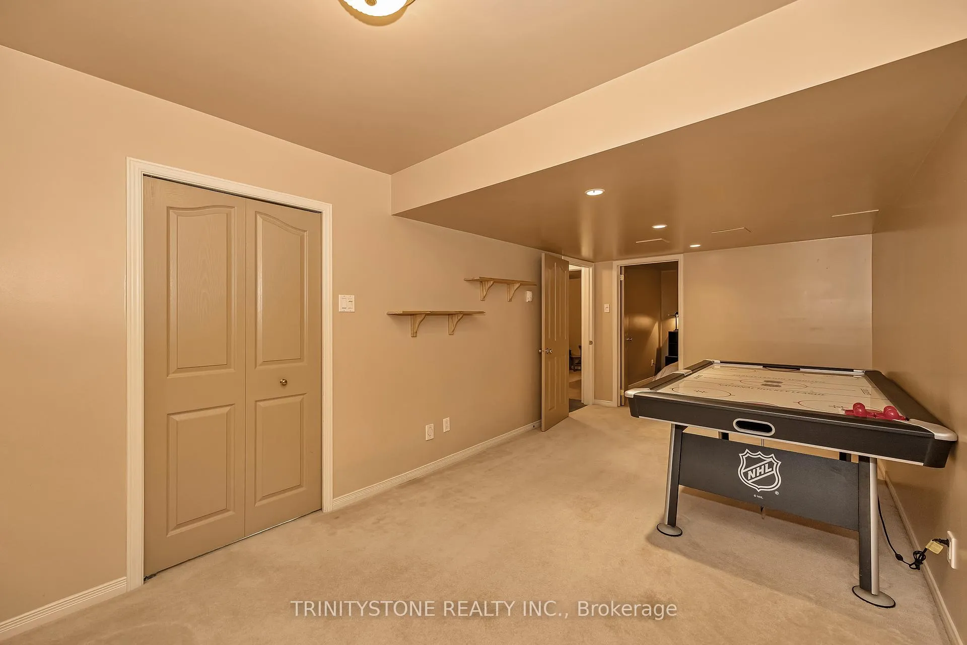 Photo 41 of 20 Birkendale Drive, Ottawa, Kanata - Beaverbrook — HOMEH