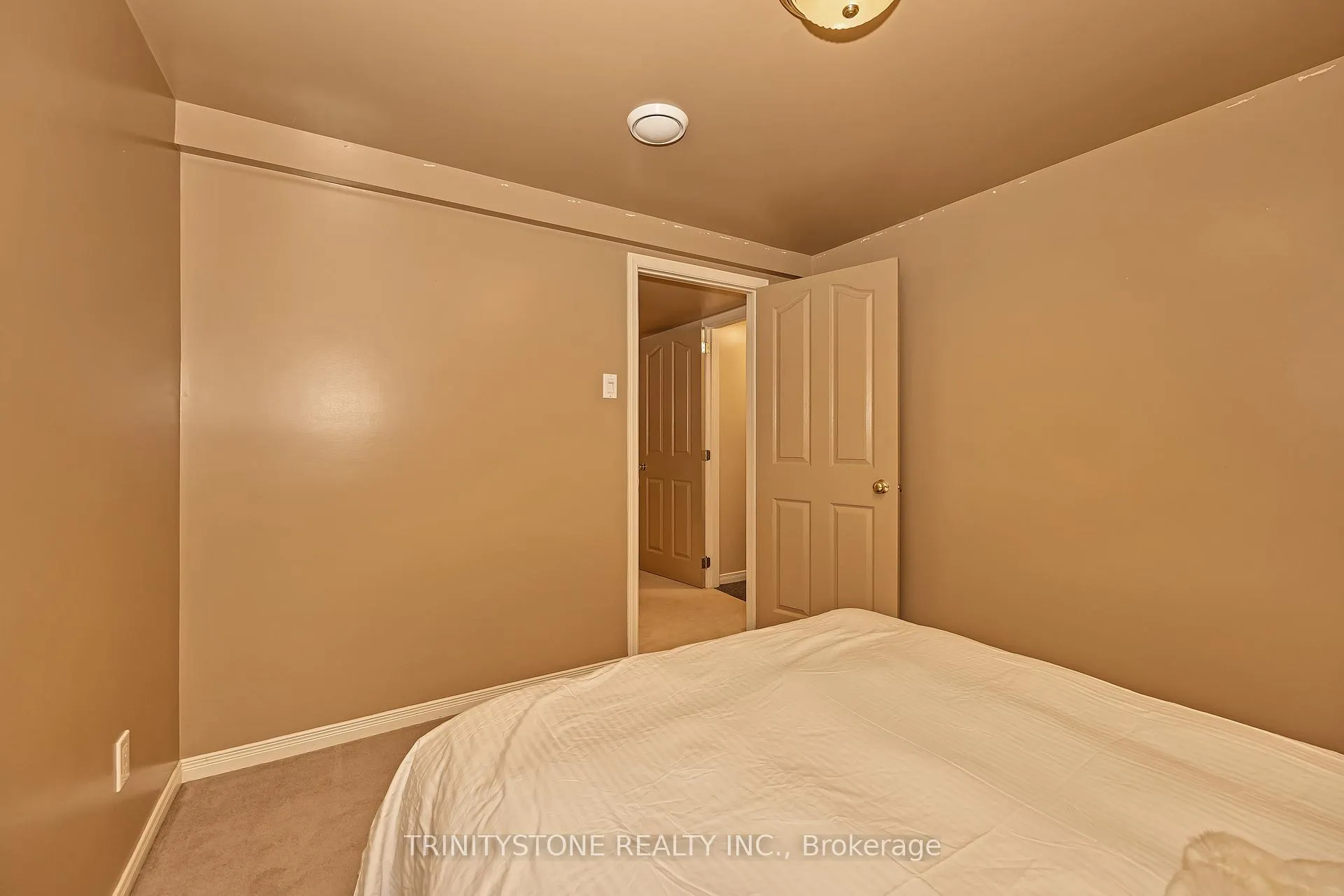 Photo 43 of 20 Birkendale Drive, Ottawa, Kanata - Beaverbrook — HOMEH