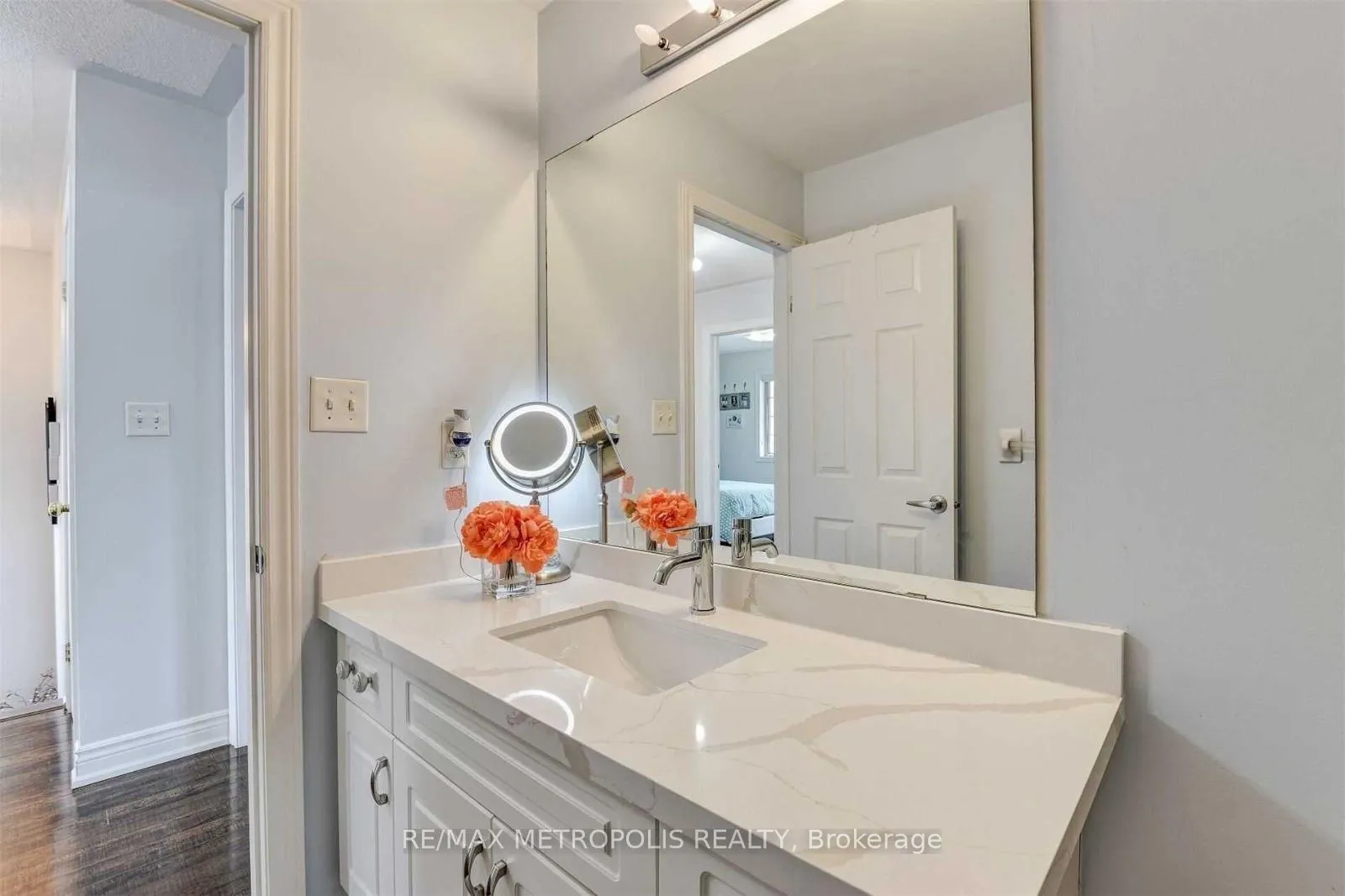 Photo 4 of Unit Main, 24 Viceroy Crescent, Brampton, Northwest Sandalwood Parkway — HOMEH