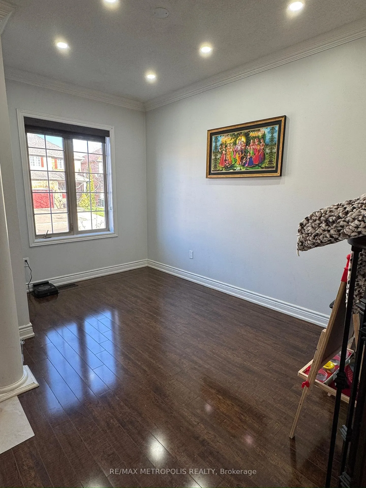 Photo 9 of Unit Main, 24 Viceroy Crescent, Brampton, Northwest Sandalwood Parkway — HOMEH