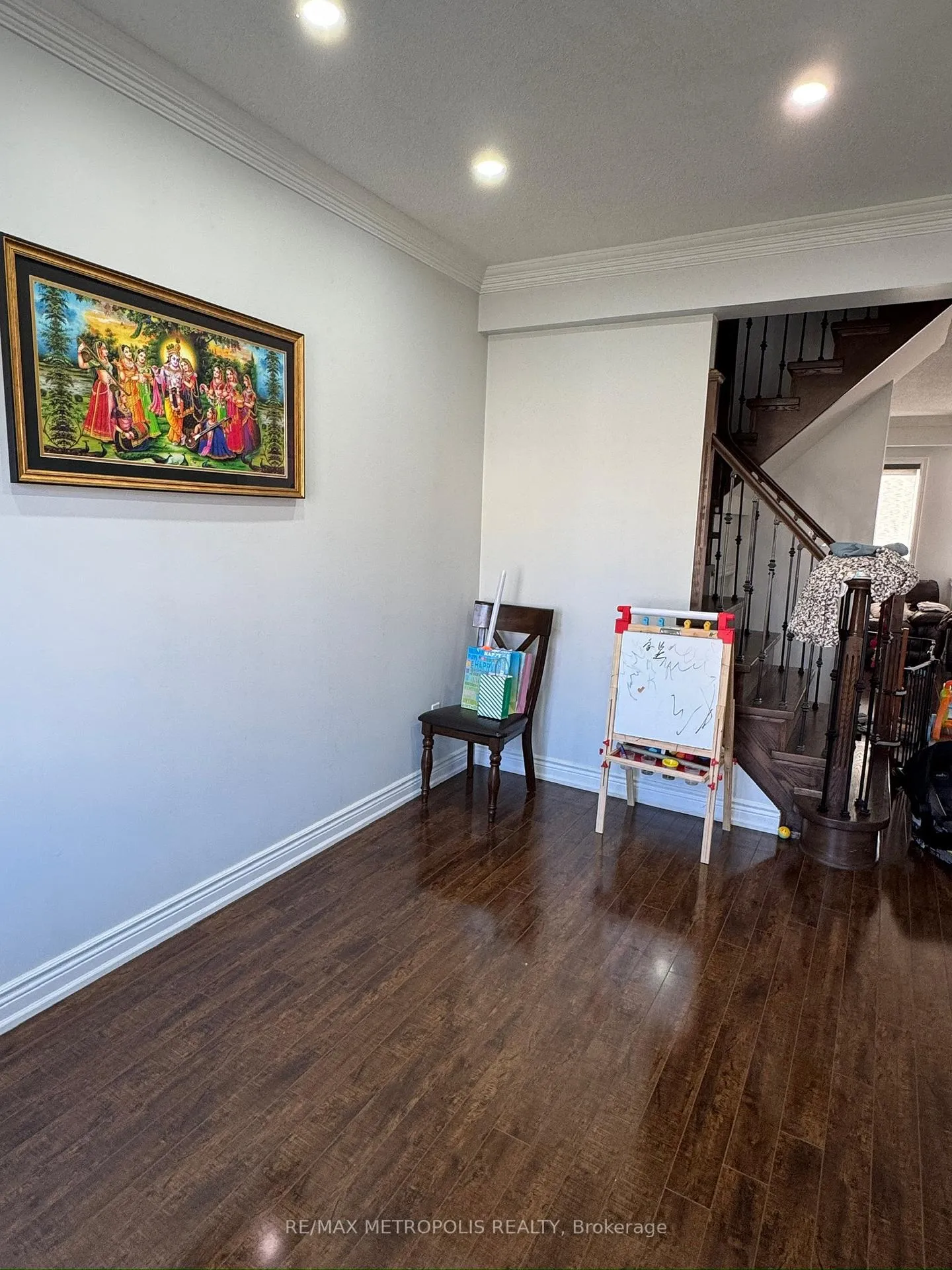 Photo 11 of Unit Main, 24 Viceroy Crescent, Brampton, Northwest Sandalwood Parkway — HOMEH