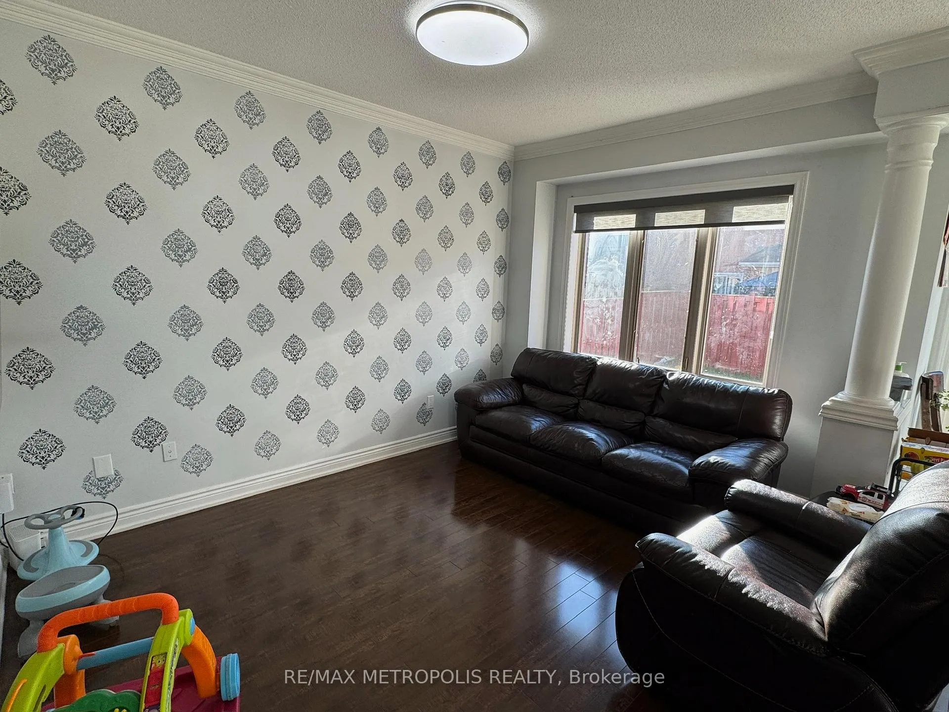 Photo 23 of Unit Main, 24 Viceroy Crescent, Brampton, Northwest Sandalwood Parkway — HOMEH