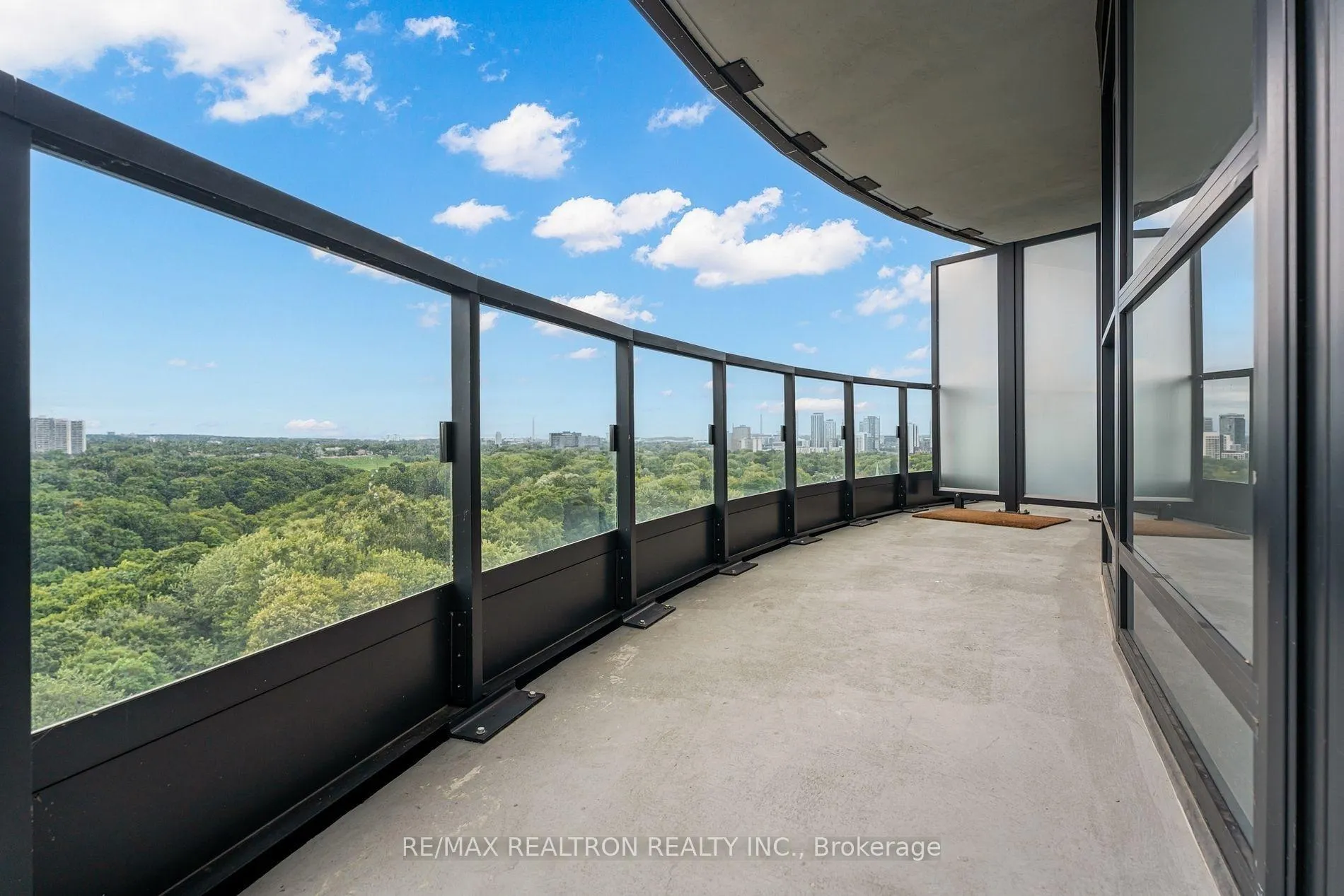 Photo 25 of Unit 1117, 585 Bloor Street E, Toronto, North St. James Town — HOMEH