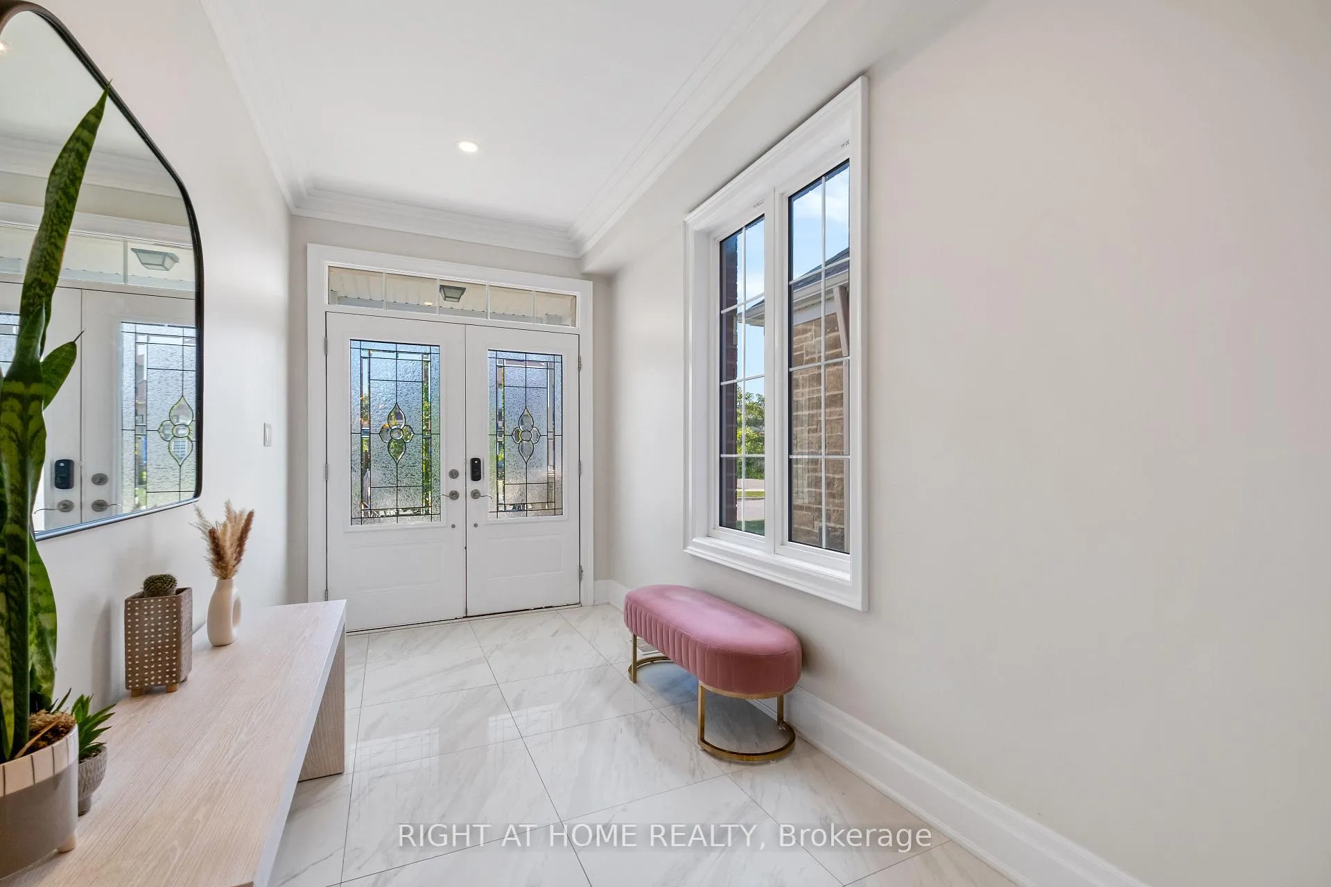 Photo 3 of 20B Leafield Drive, Scarborough, L'Amoreaux — HOMEH