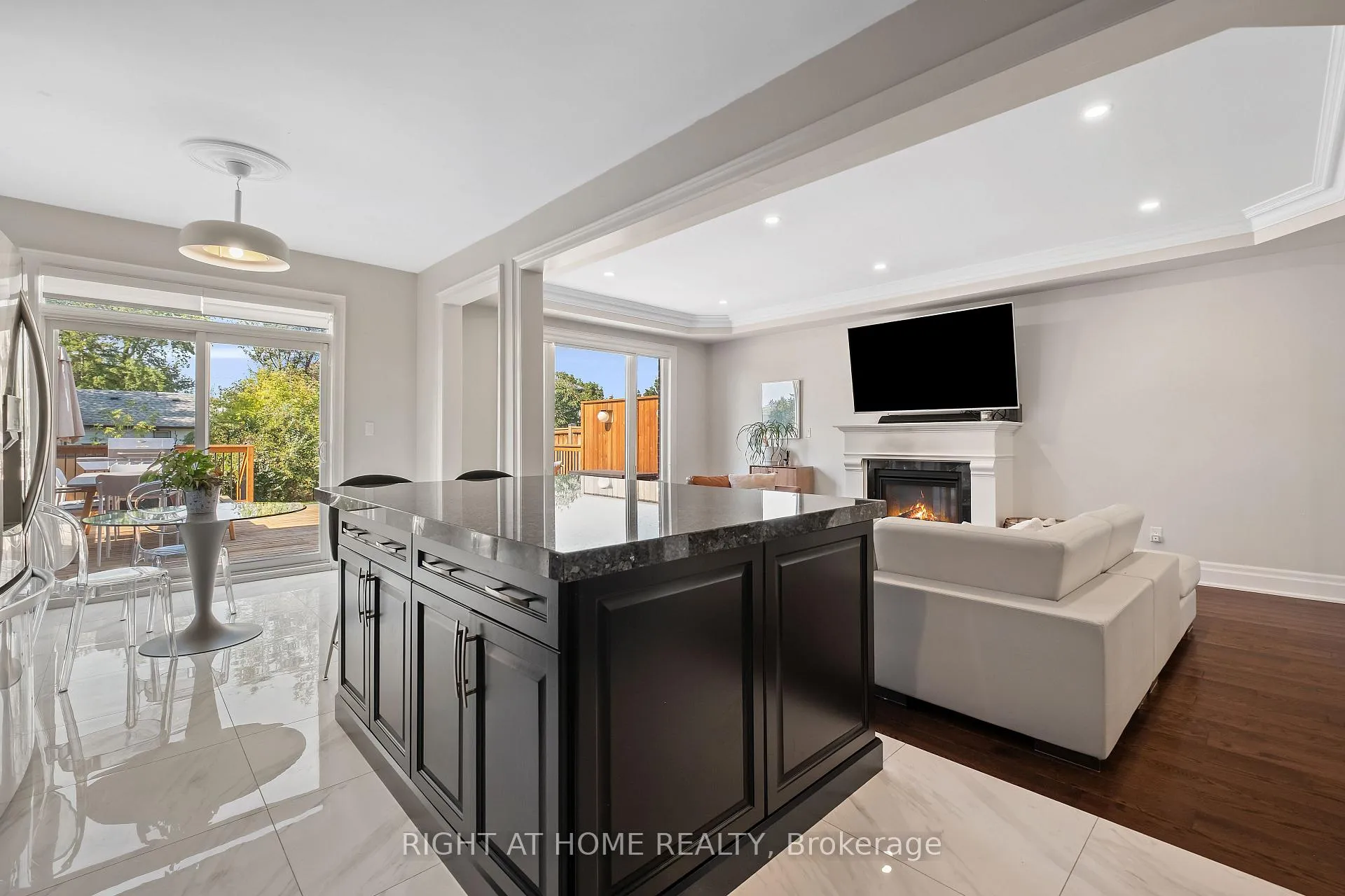 Photo 13 of 20B Leafield Drive, Scarborough, L'Amoreaux — HOMEH