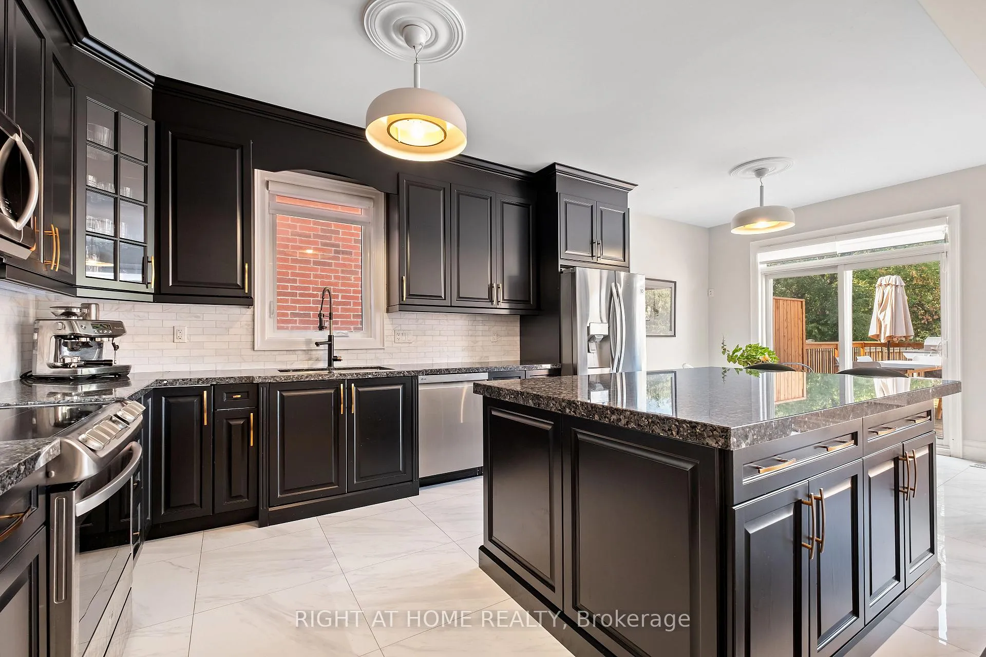 Photo 14 of 20B Leafield Drive, Scarborough, L'Amoreaux — HOMEH