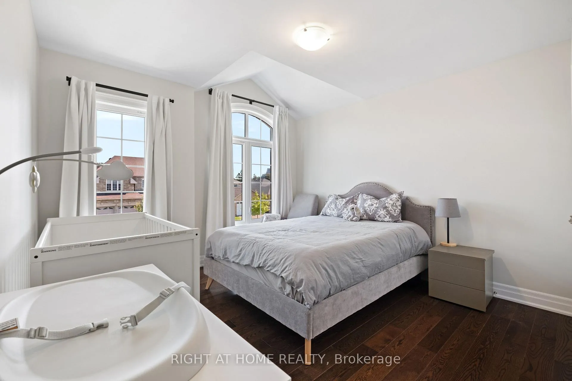 Photo 24 of 20B Leafield Drive, Scarborough, L'Amoreaux — HOMEH