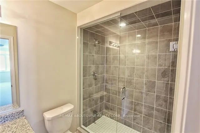 Photo 15 of 81 Pettitt Drive, Guelph, Grange Road — HOMEH