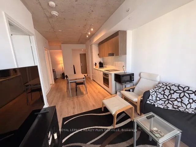 Photo 14 of Unit 2008, 161 Roehampton Avenue, Toronto, Mount Pleasant West — HOMEH
