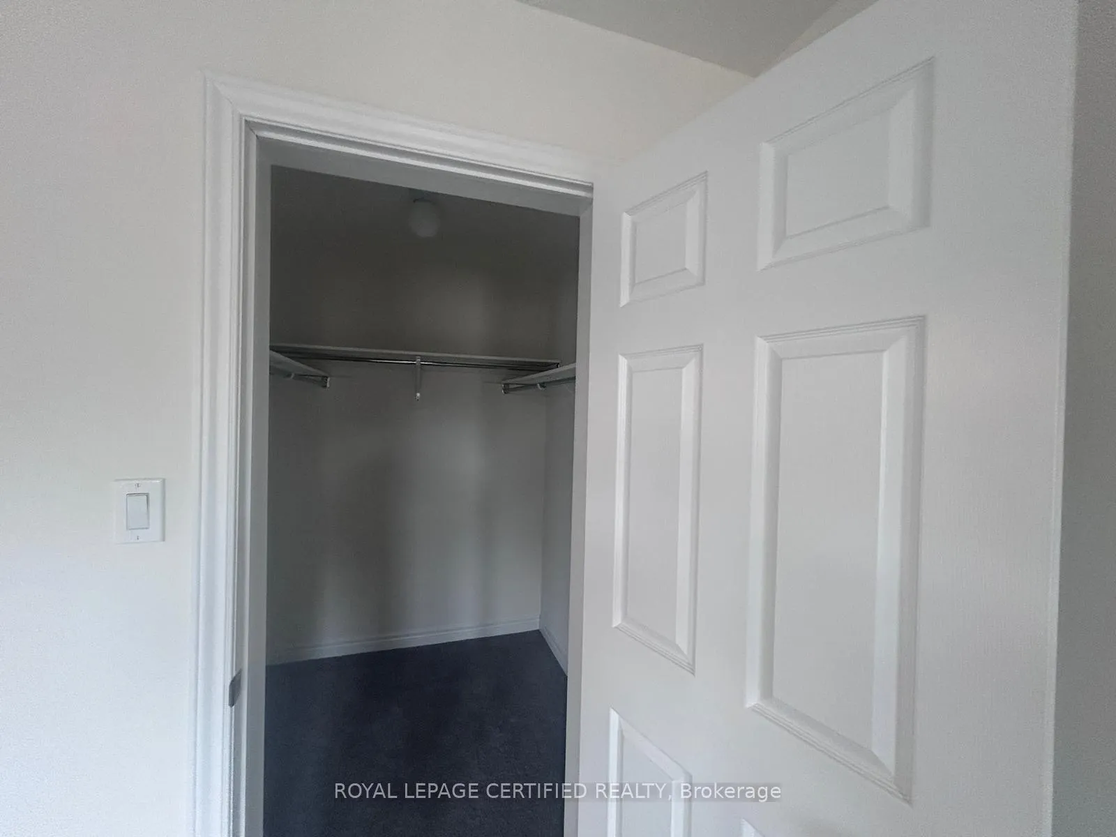 Photo 14 of 3948 Thomas Alton Boulevard, Burlington, Alton — HOMEH