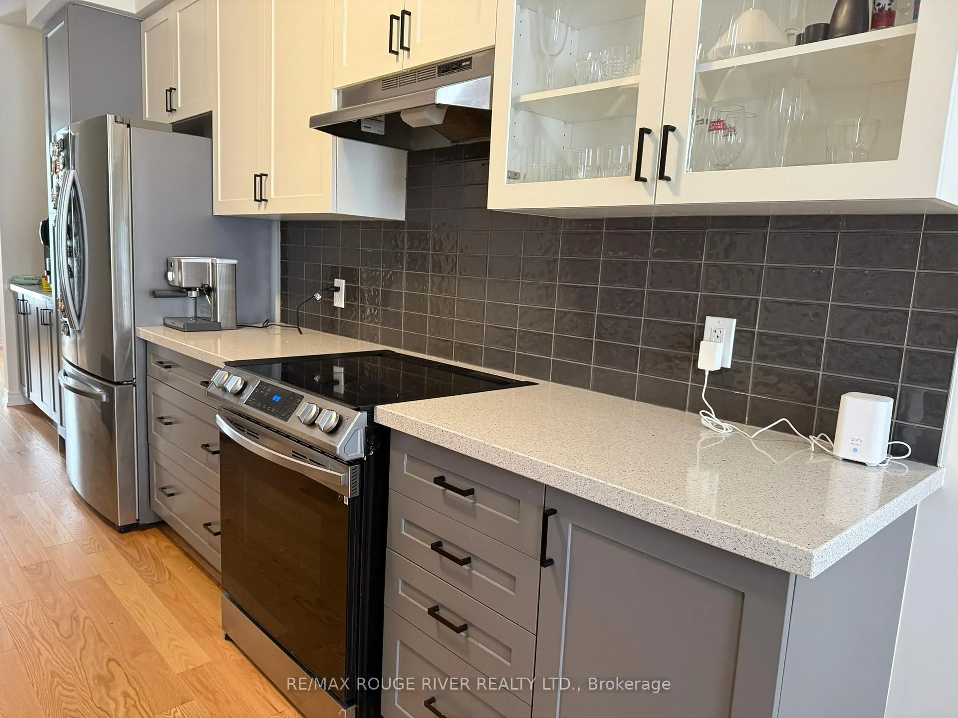 Photo 5 of 6715 Thickson Road N, Whitby, Brooklin — HOMEH