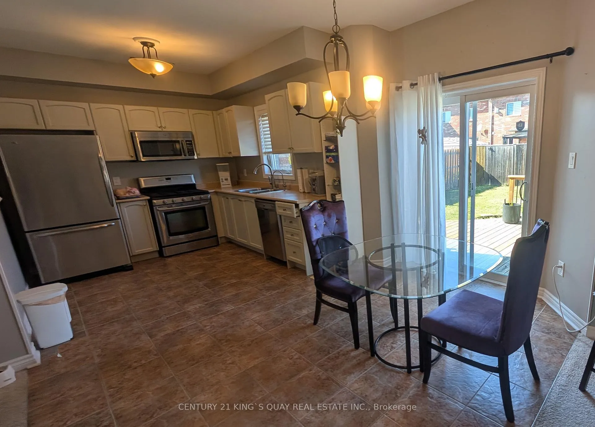 Photo 3 of 2119 Osbond Road, Innisfil, Alcona — HOMEH