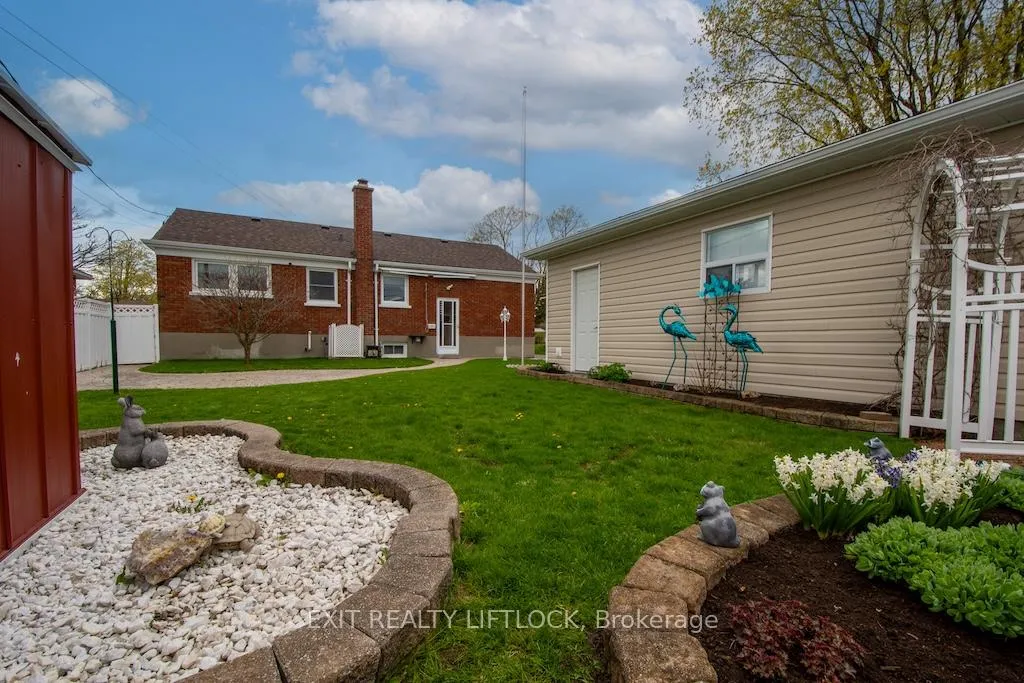 Photo 27 of 529 Shirley Avenue, Peterborough, Otonabee Ward 1 — HOMEH