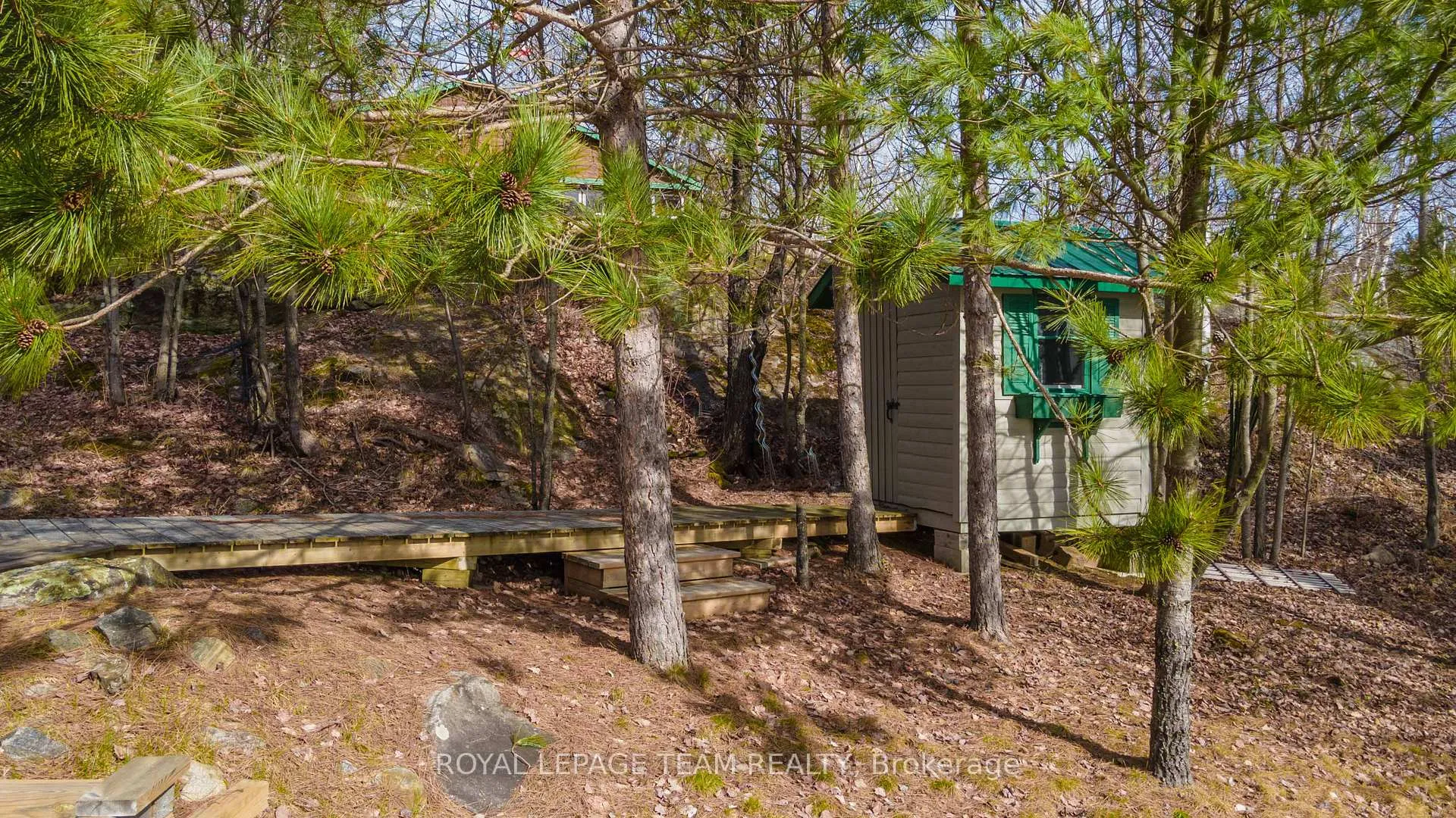Photo 5 of 36 Whites Road, South Algonquin — HOMEH