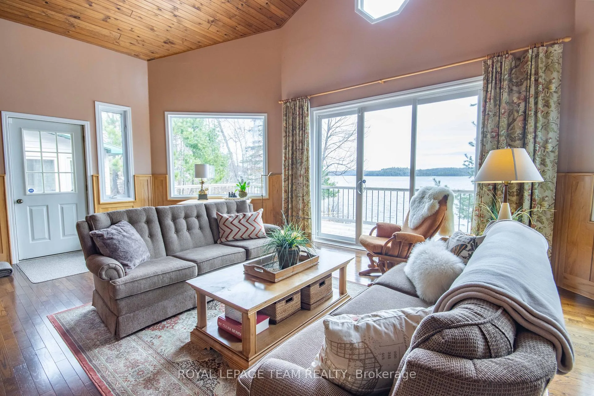 Photo 15 of 36 Whites Road, South Algonquin — HOMEH
