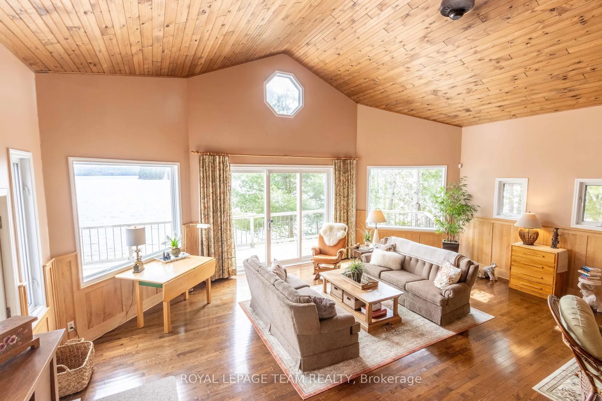 Photo 17 of 36 Whites Road, South Algonquin — HOMEH