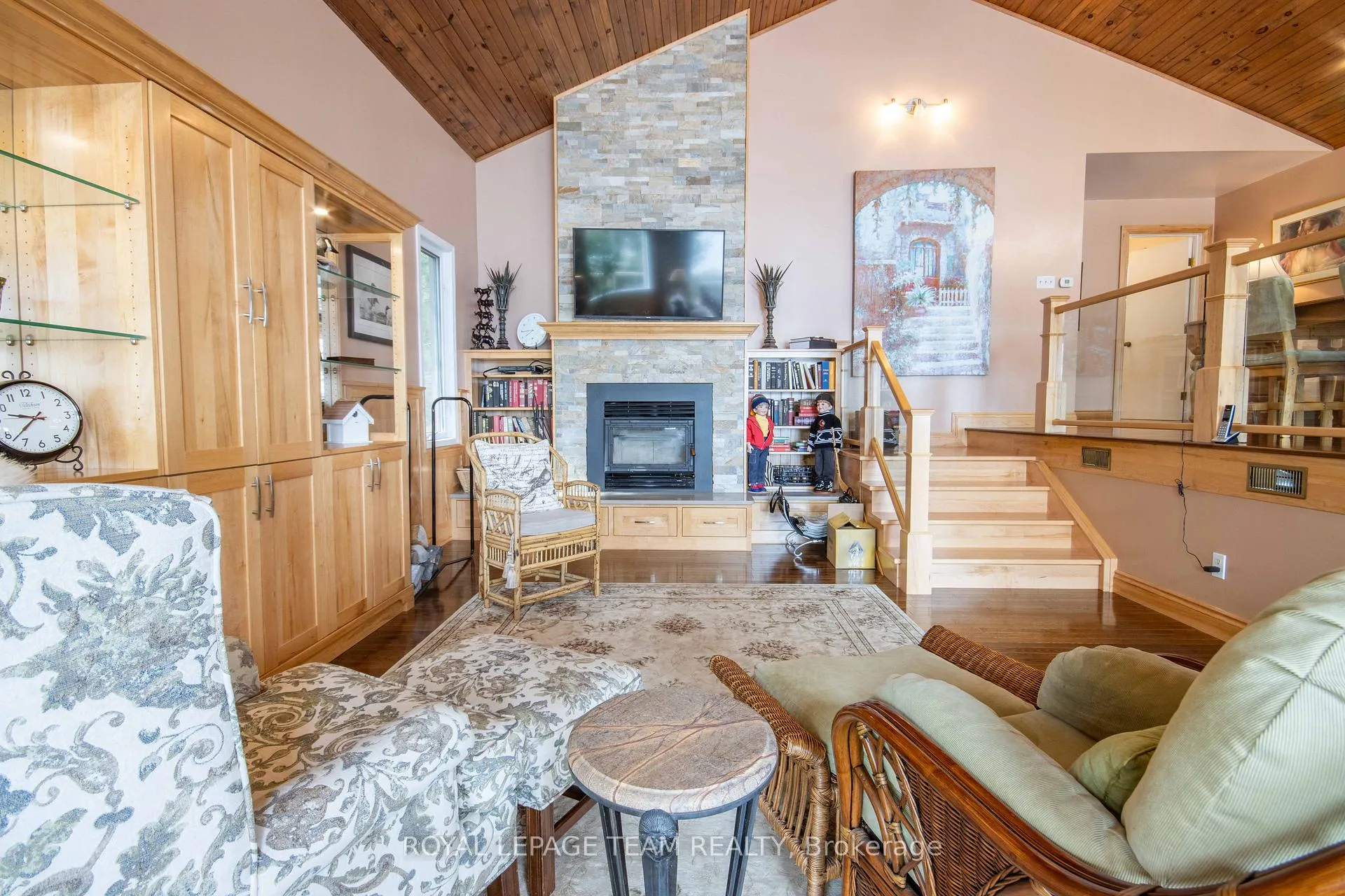 Photo 18 of 36 Whites Road, South Algonquin — HOMEH