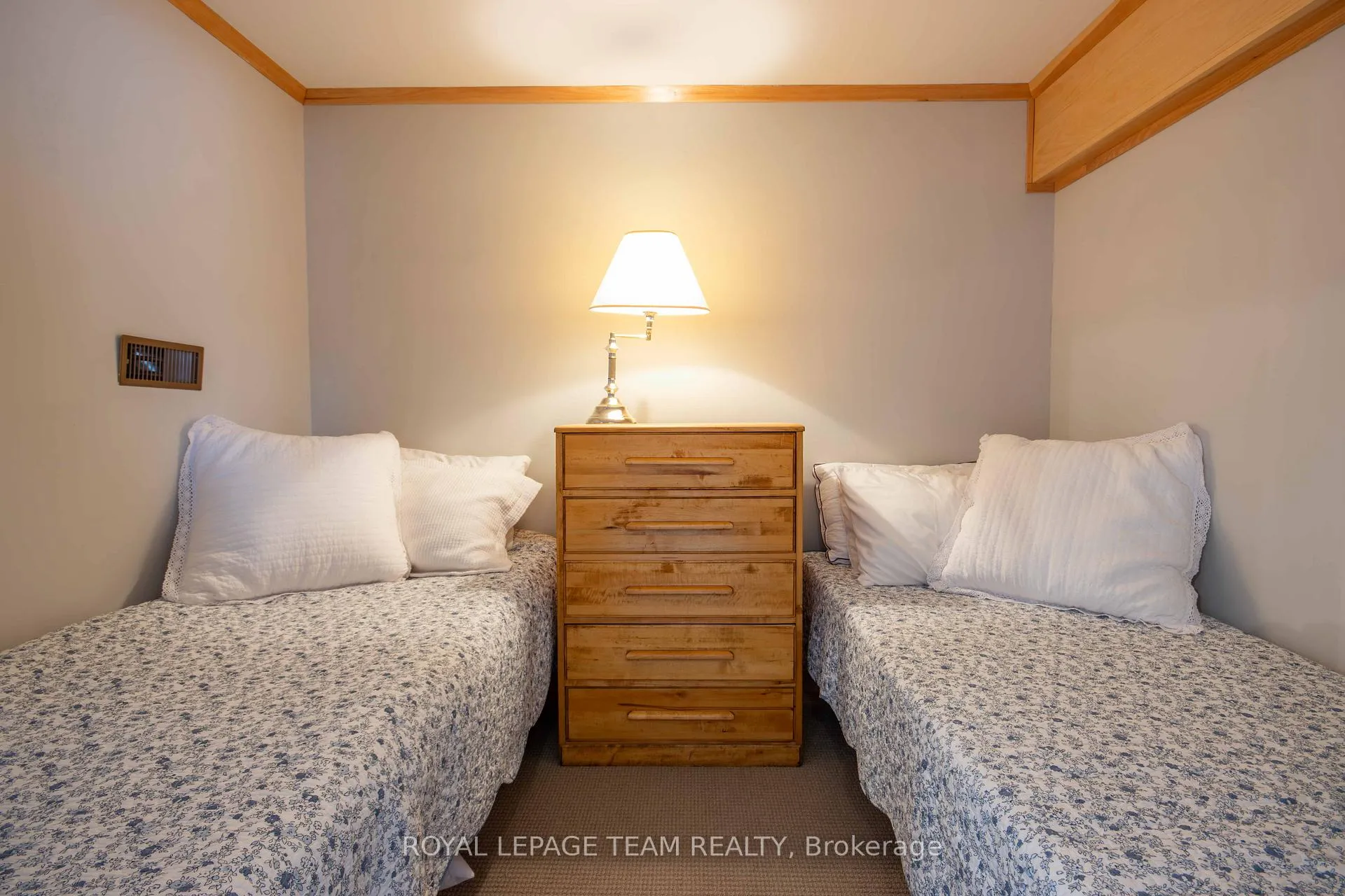 Photo 36 of 36 Whites Road, South Algonquin — HOMEH