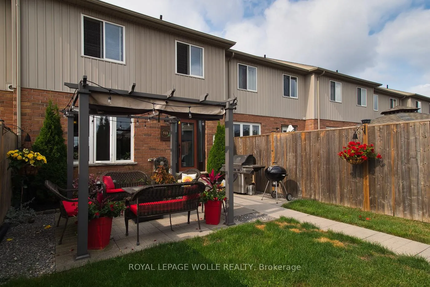 Photo 1 of 511 Victoria Road N, Guelph, Victoria North — HOMEH