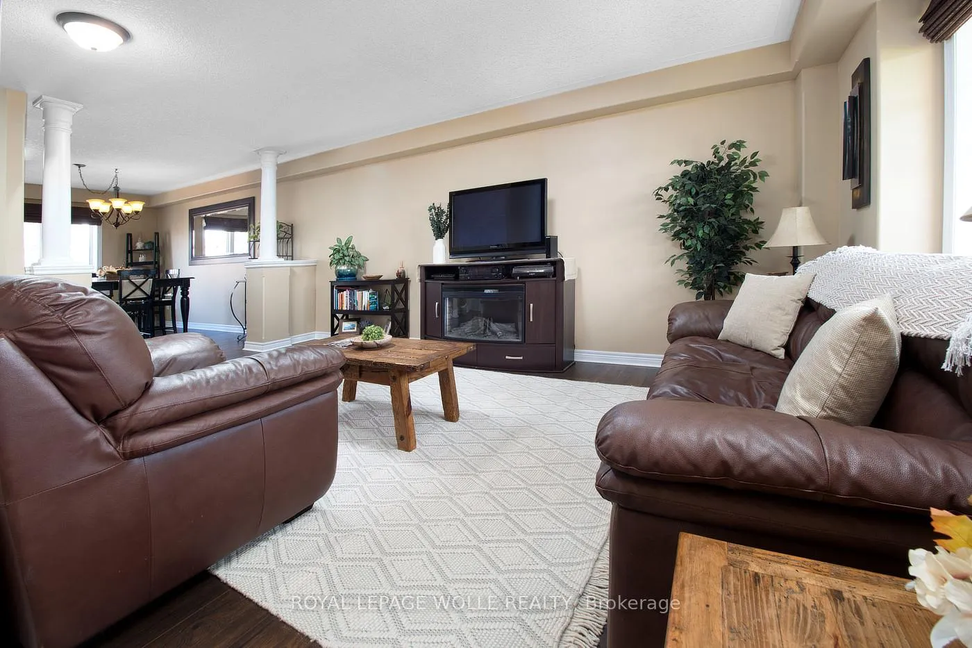 Photo 16 of 511 Victoria Road N, Guelph, Victoria North — HOMEH