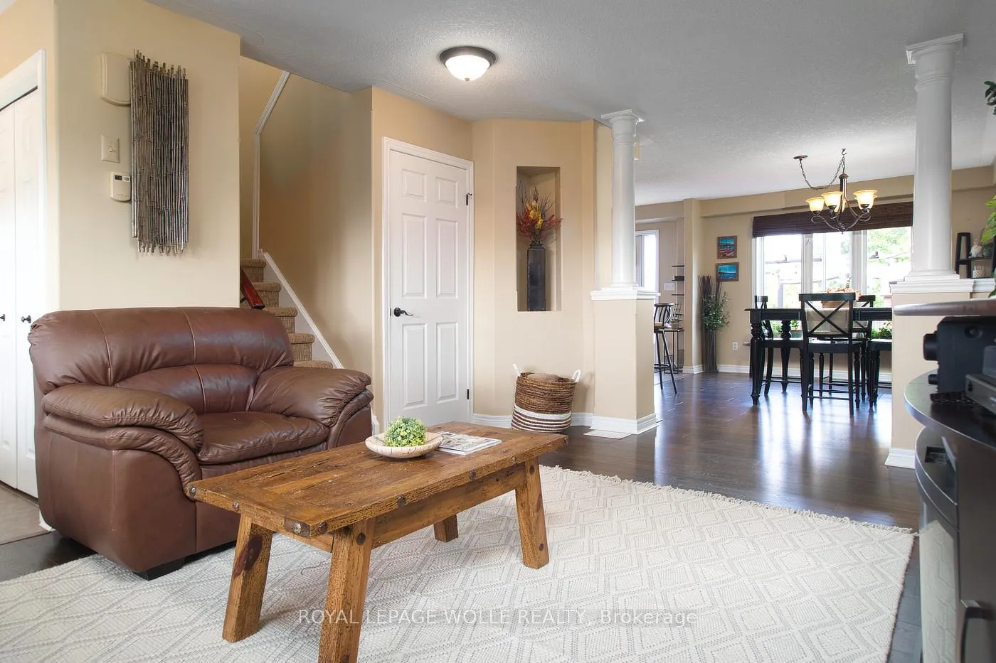 Photo 17 of 511 Victoria Road N, Guelph, Victoria North — HOMEH
