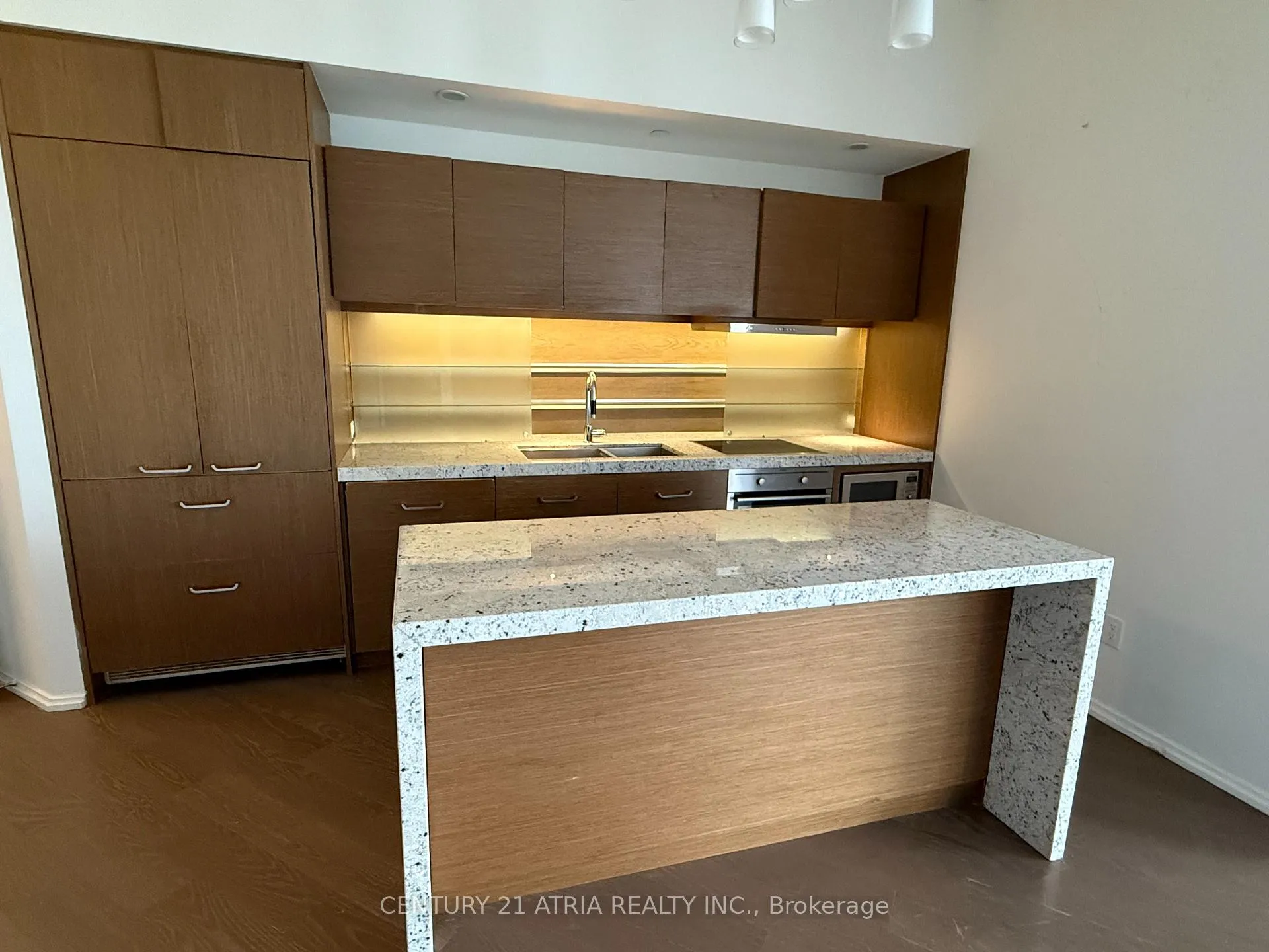 Photo 3 of Unit 5108, 45 Charles Street E, Toronto, Church-Yonge Corridor — HOMEH